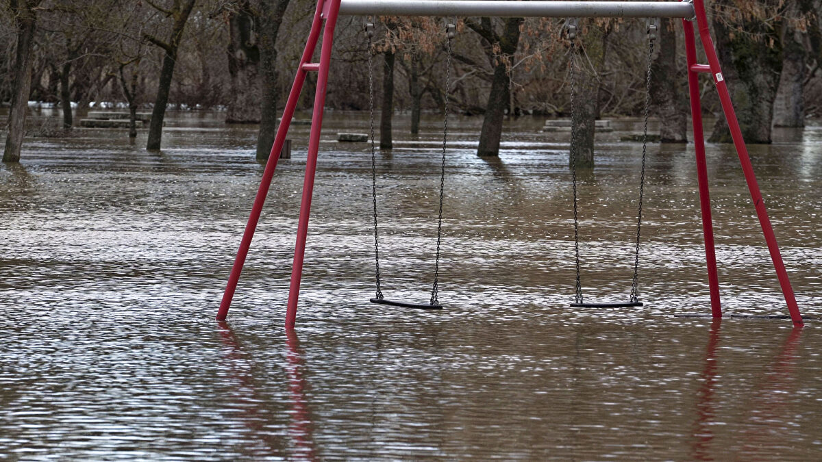 Avisos amarillos en seis comunidades por lluvias, viento y fenómenos costeros