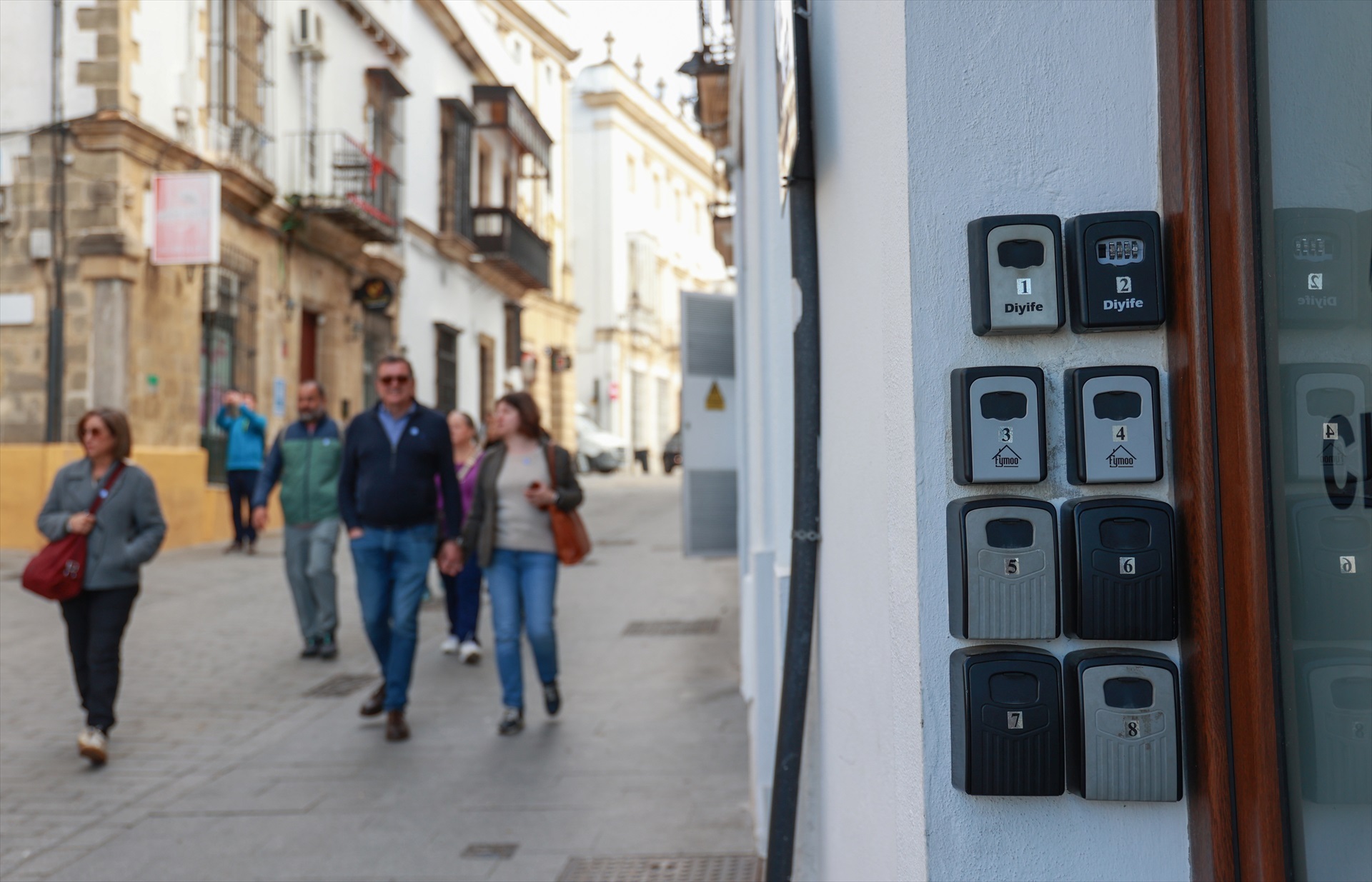 El nuevo timo okupa: se hacen pasar por turistas y exigen más de 10.000 euros por abandonar las viviendas que alquilan