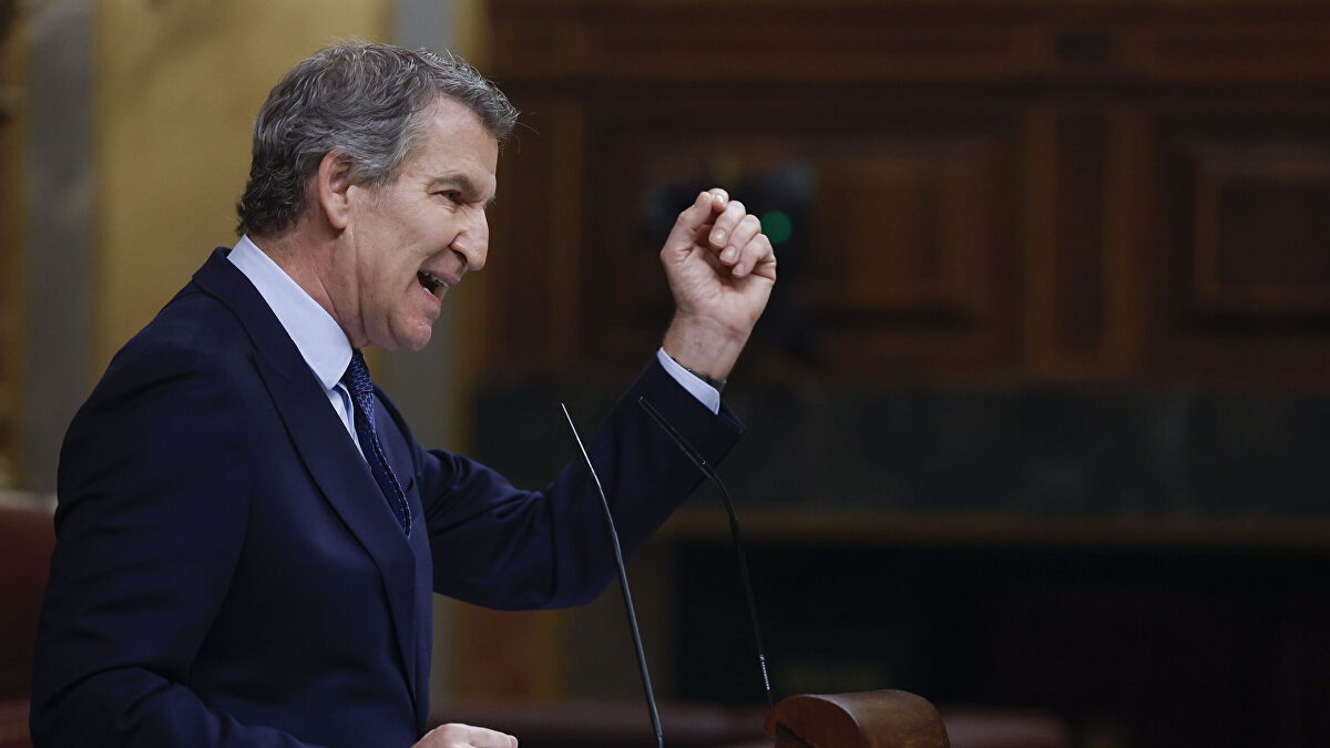 Feijóo noquea a un Sánchez impasible por Adamuz:  Han jugado a la ruleta rusa con nuestra seguridad 