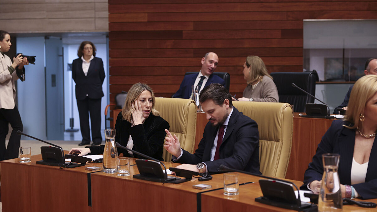 Vox mantiene el tono bronco pese a la mano tendida de Guardiola y ataca a Ayuso