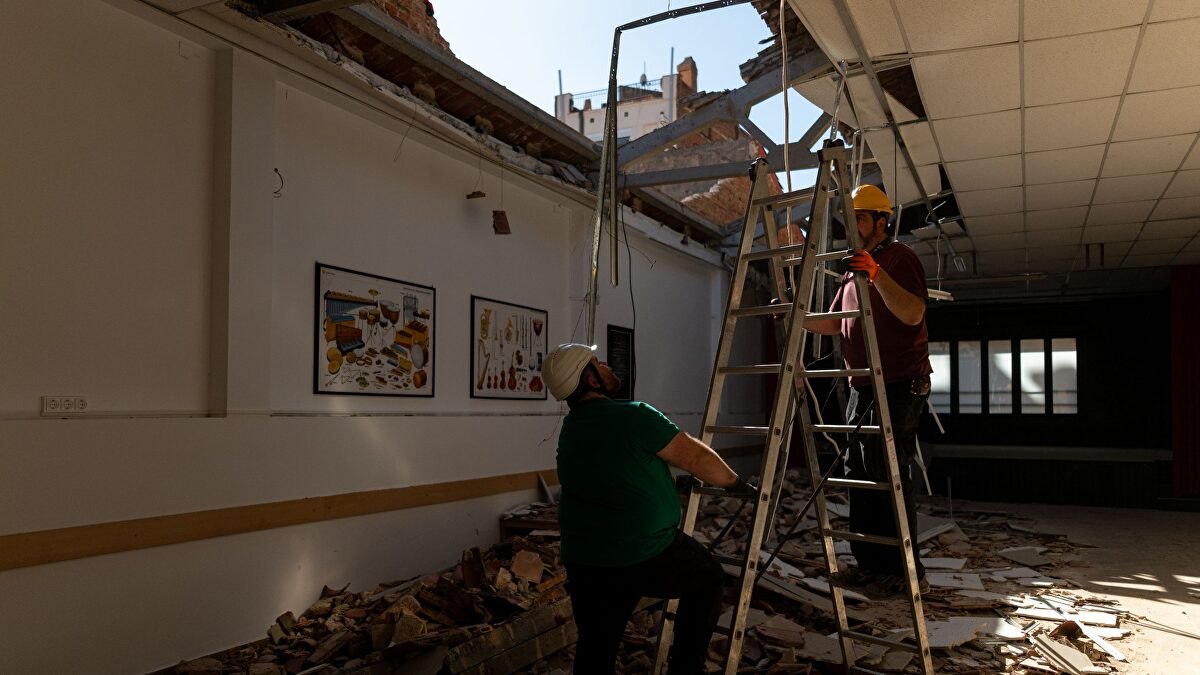 Homenaje a Tomás y Valiente con la presencia de los Reyes, en directo