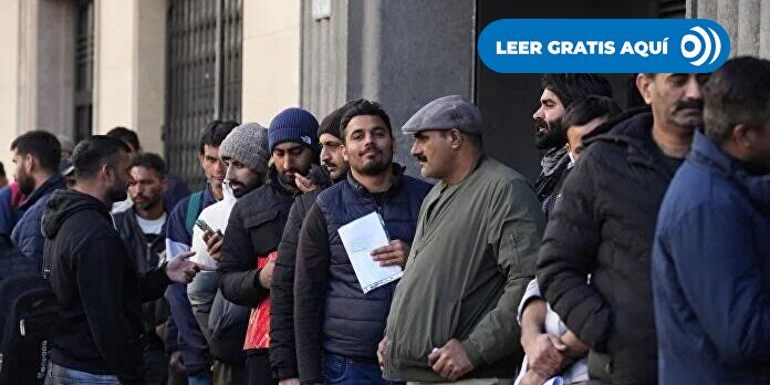 Solo el 30% de los migrantes regularizados cotiza en las Islas, más de 26.000 inmigrantes no aportan a Canarias