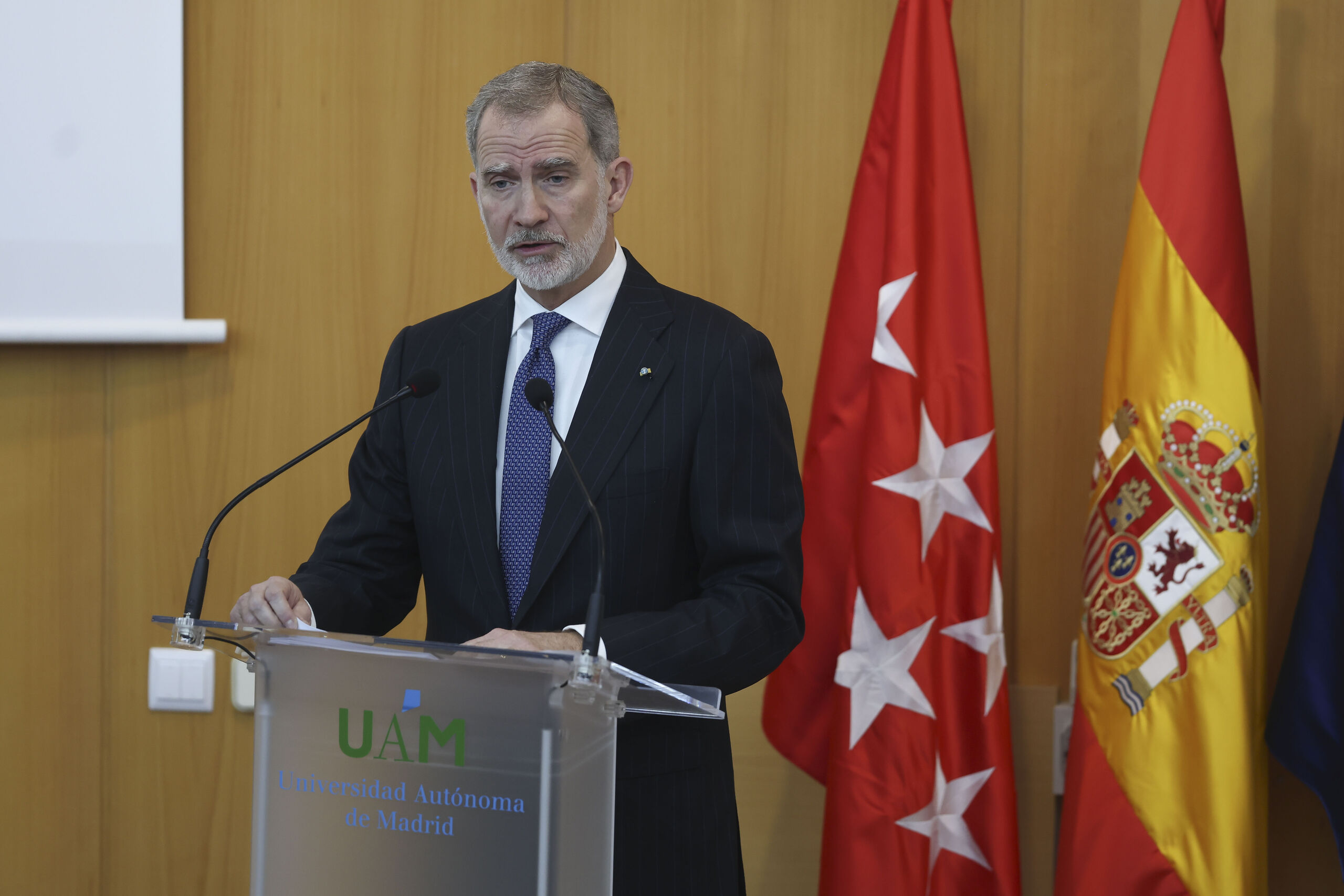 El Rey denuncia la "barbarie" de ETA: "Cuesta creer que todavía haya quien lo justifique y no lo condene"