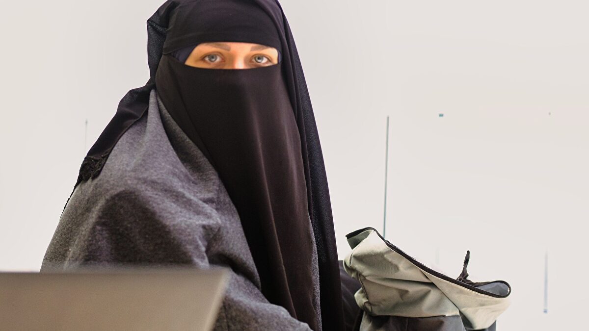 PP y Vox unirán sus votos en el Congreso para prohibir el burka