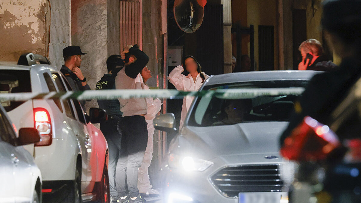 El hombre acusado de asesinar a su exmujer y a su hija en Xilxes pasa a disposición judicial por el doble crimen