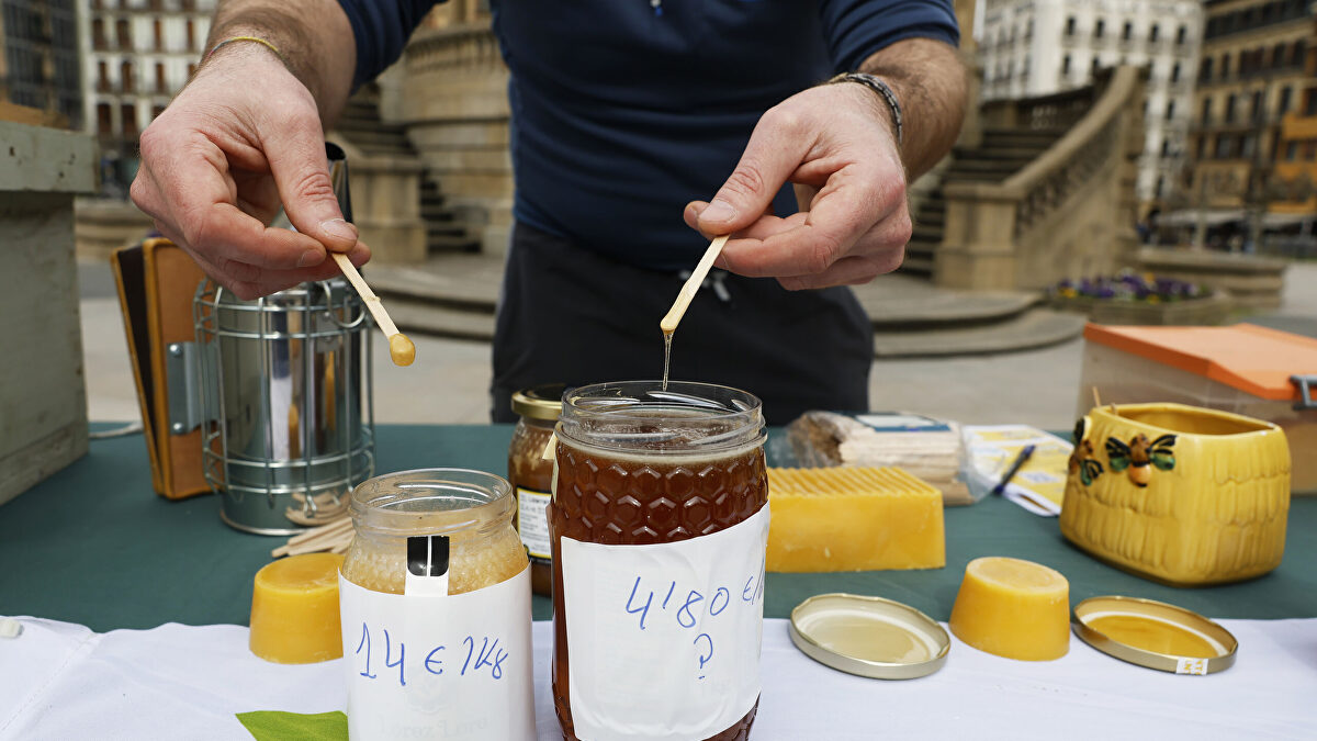 Fraude masivo: el 51% de la miel importada incumple la ley por usar jarabes baratos