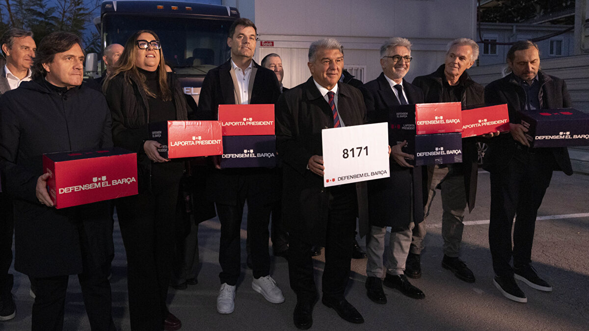 Pinchazo de Laporta en los avales: pierde apoyos y la oposición unida ya le supera