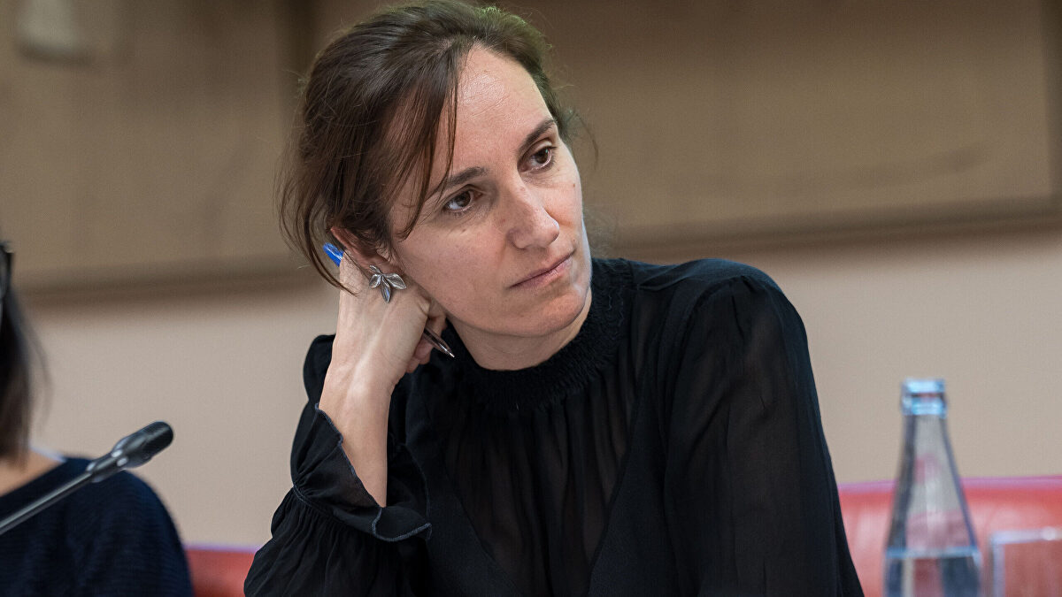 Exigen a Sanidad una auditoría tras el "completo caos" del MIR: sospechas de fraude, trampas con IA y retrasos