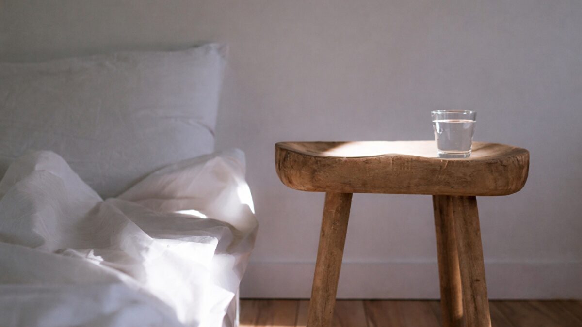 Este es el mejor lugar para colocar un vaso con agua y sal, según el Feng Shui