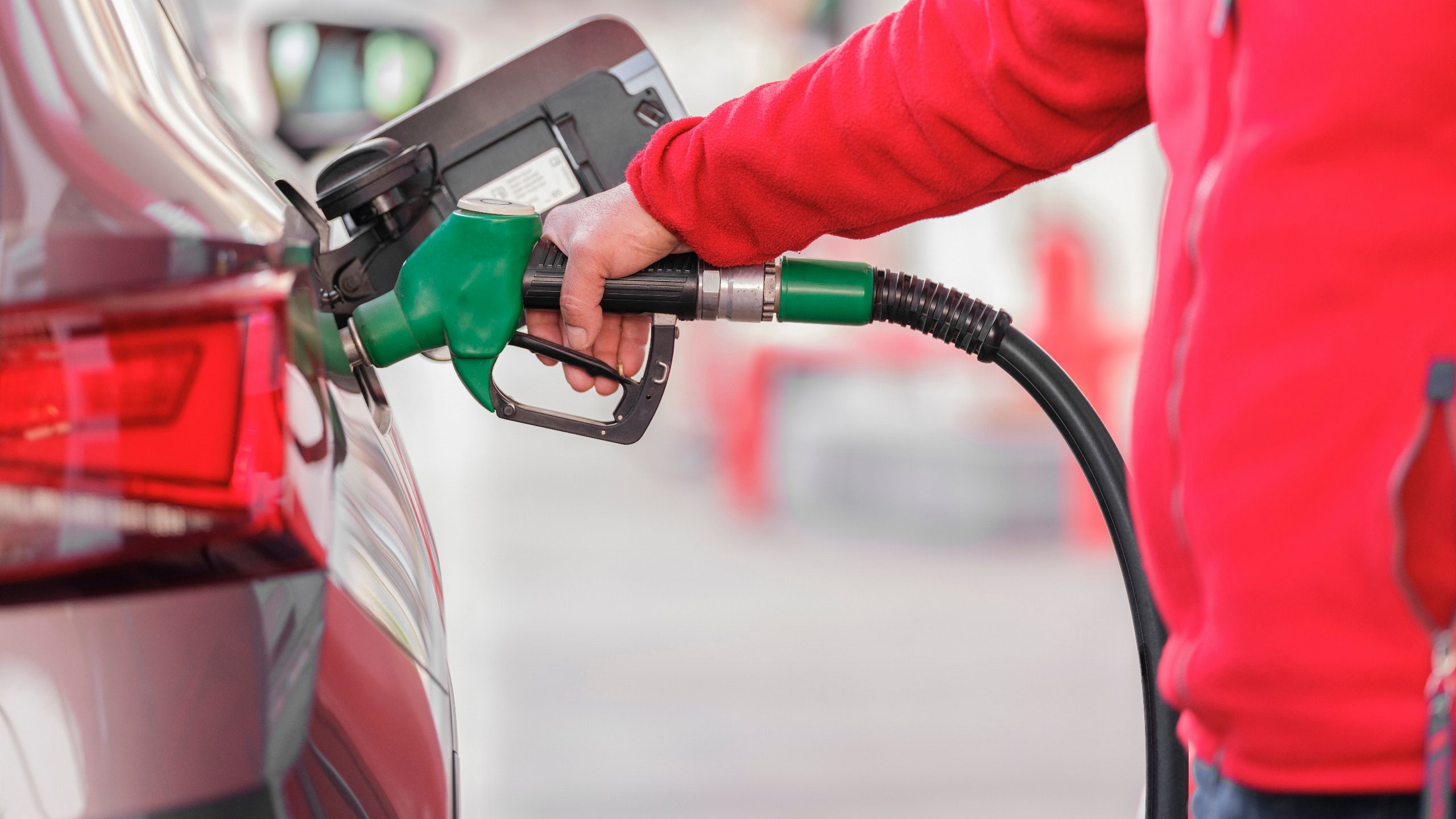 La gasolina y el diésel registran nuevas subidas: así están los precios por provincias