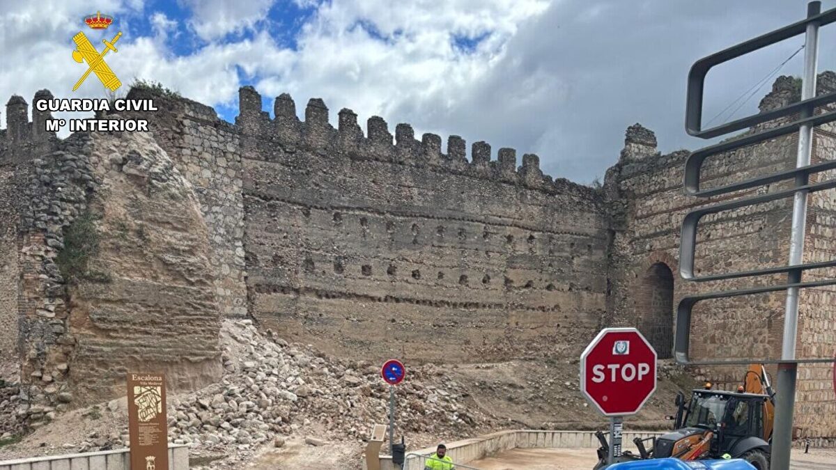 Se derrumba una torre del castillo de Escalona en Toledo antes del inicio de las visitas