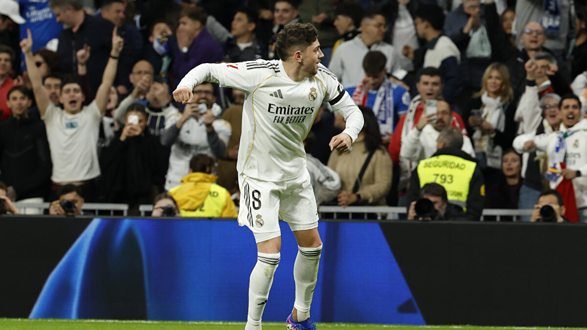 El Real Madrid 'Castilla' devora al Elche con facilidad (4-1)