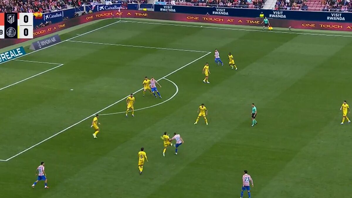 El Metropolitano no se lo creía: así fue el golazo de Nahuel Molina