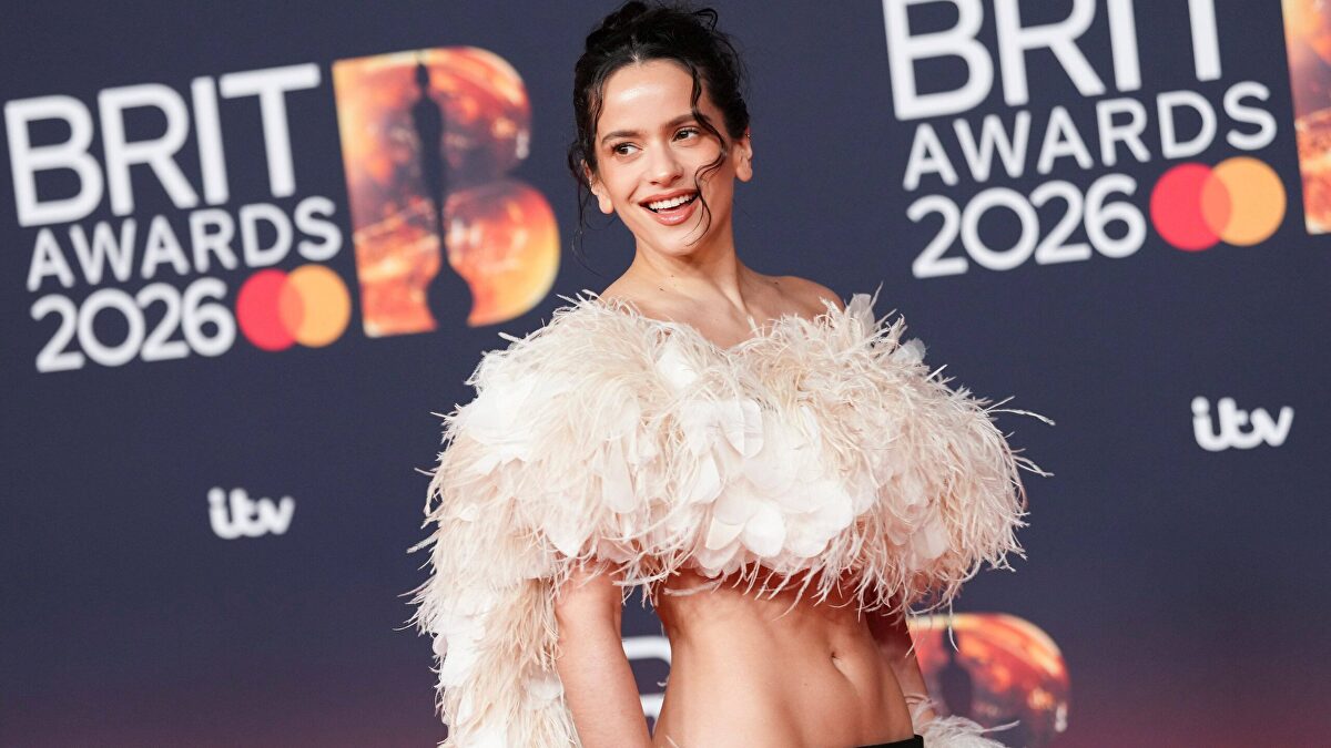 Rosalía cede a la presión y se disculpa por sus declaraciones sobre Picasso