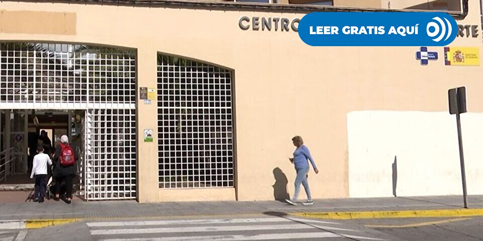 Casi la mitad de la población de Ceuta y Melilla debe viajar a la Península para recibir atención sanitaria