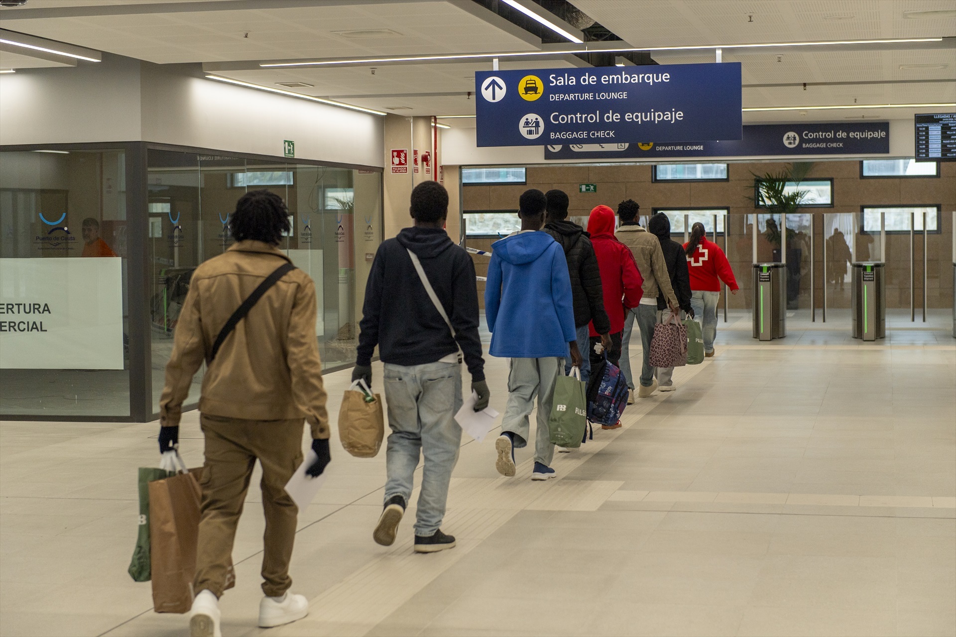 El truco de muchos inmigrantes para regularizarse a pesar de tener antecedentes penales: "De los colectivos más temidos"