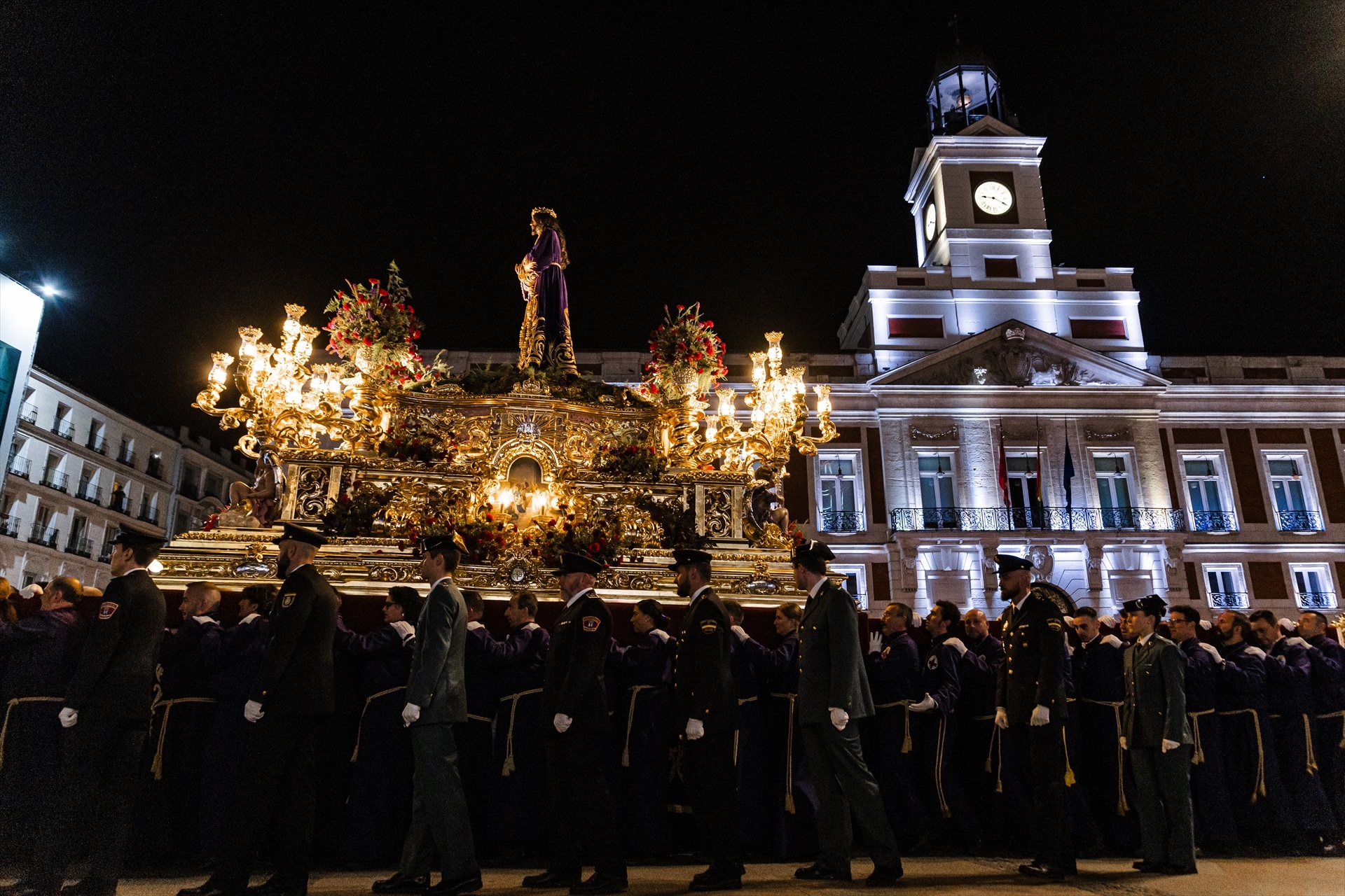 Cómo ver todas las procesiones de Semana Santa desde la Puerta del Sol y de manera gratuita