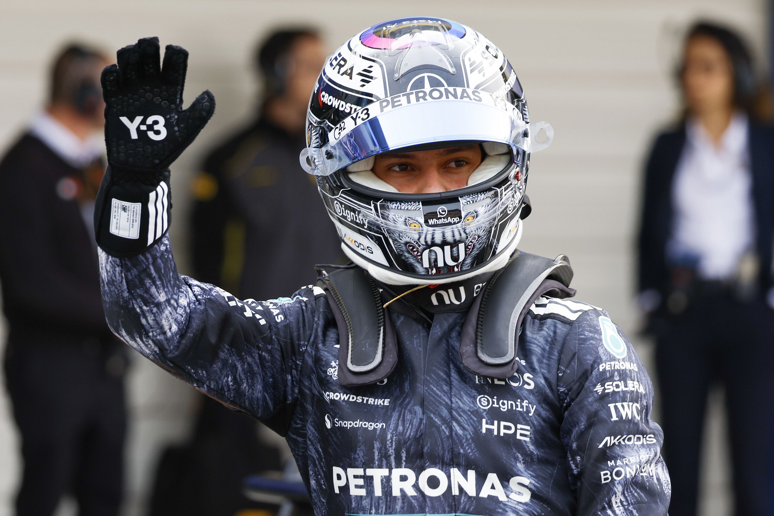 Antonelli demuestra que va muy en serio mientras Alonso firma una humillación histórica