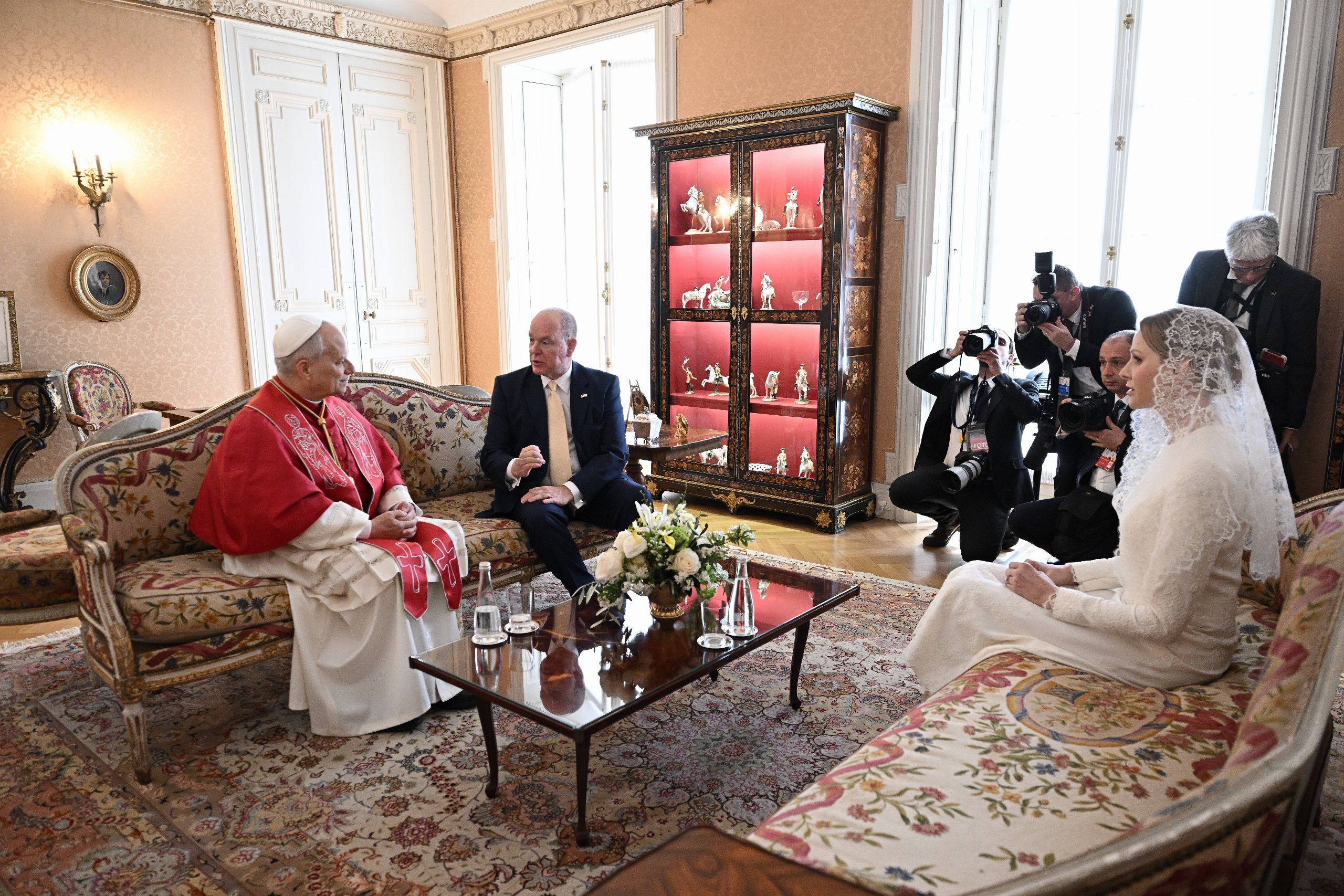 leon-xiv-alberto-de-monaco-charlene-de-monaco.jpg