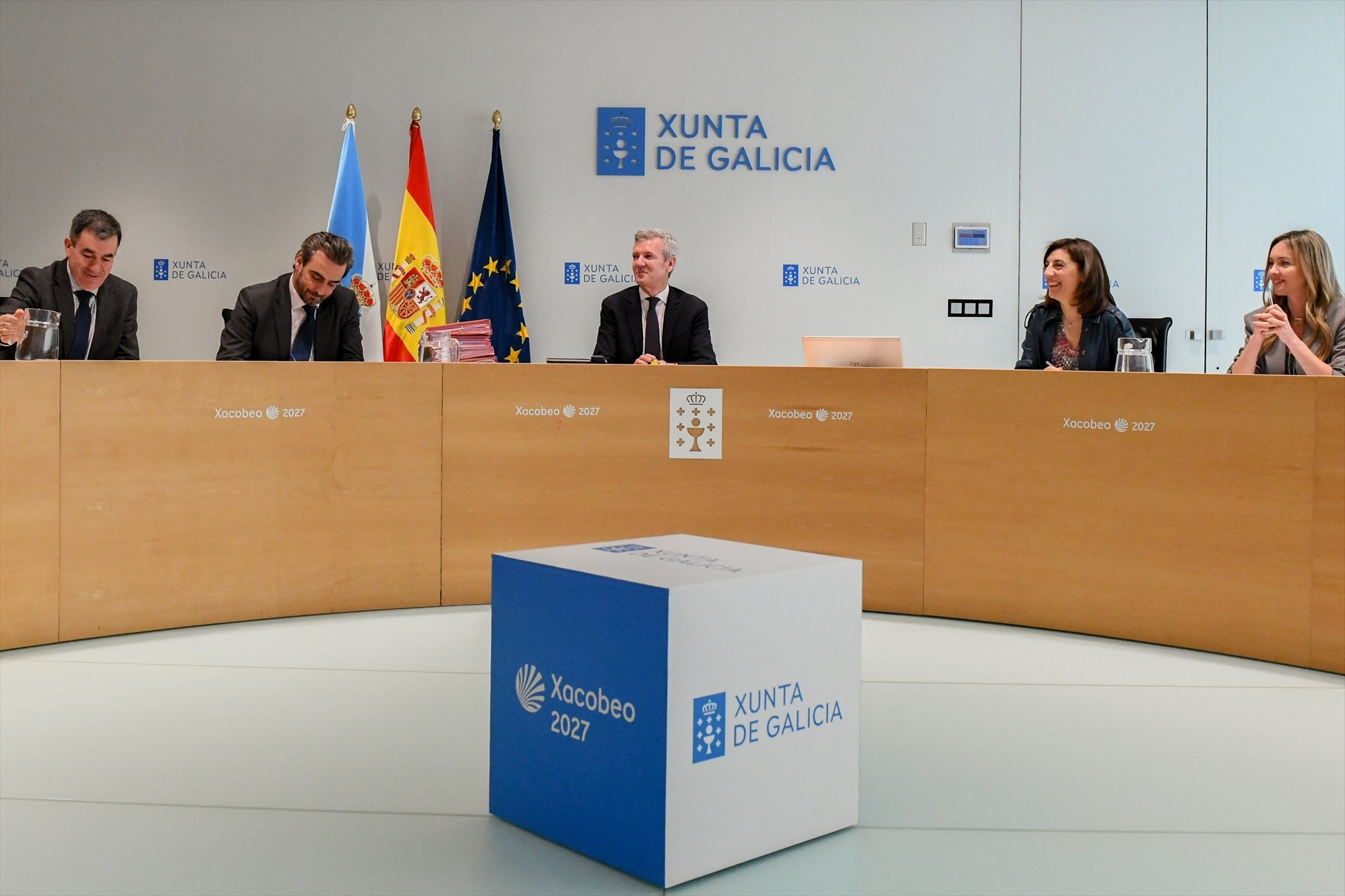 A Caniza, Alfoz de Castro de Ouro y O Riós, entre los 12 municipios gallegos que cambian de nombre