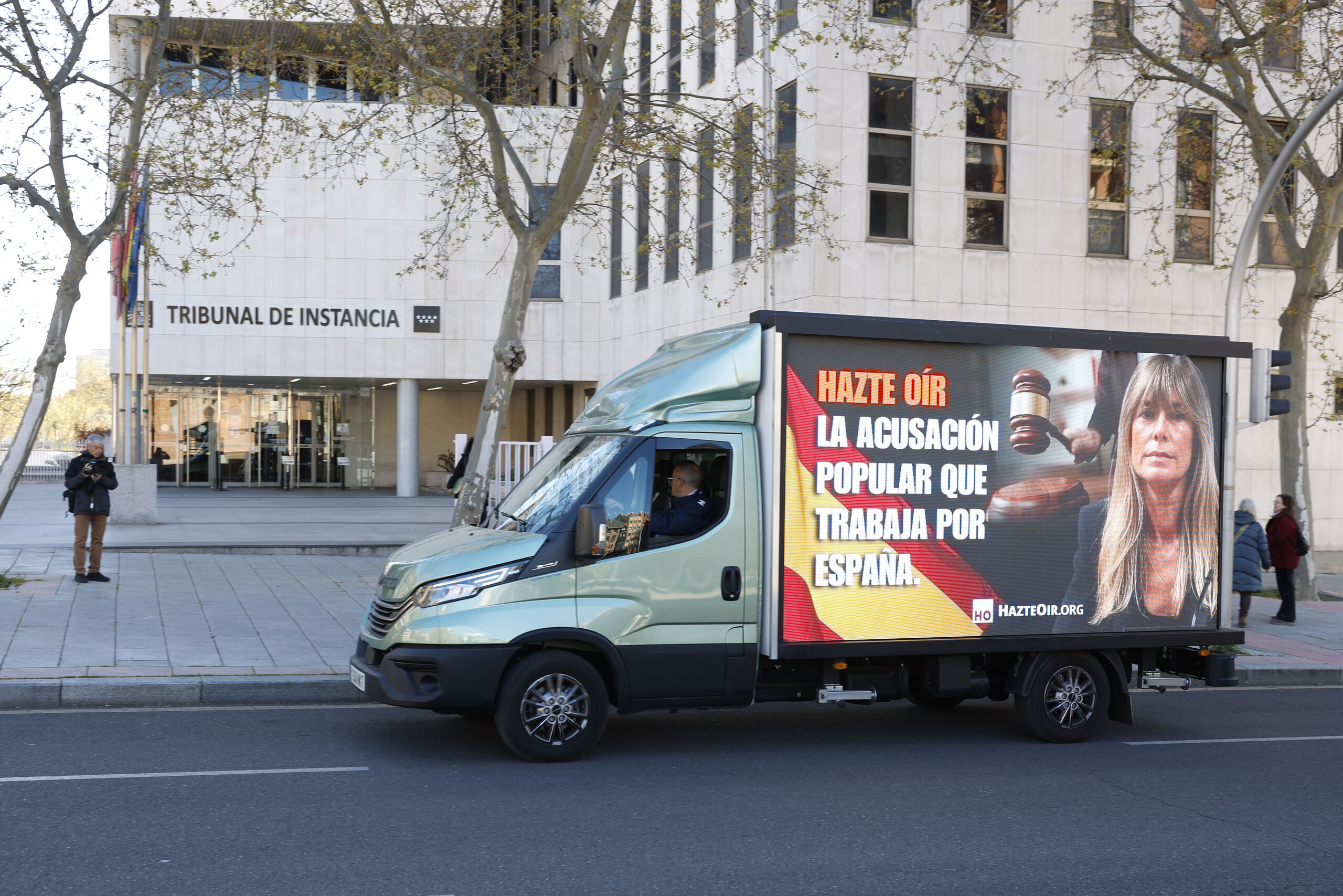 Las acusaciones populares piden nuevas pruebas contra Begoña Gómez ante el "ataque furibundo" de la defensa