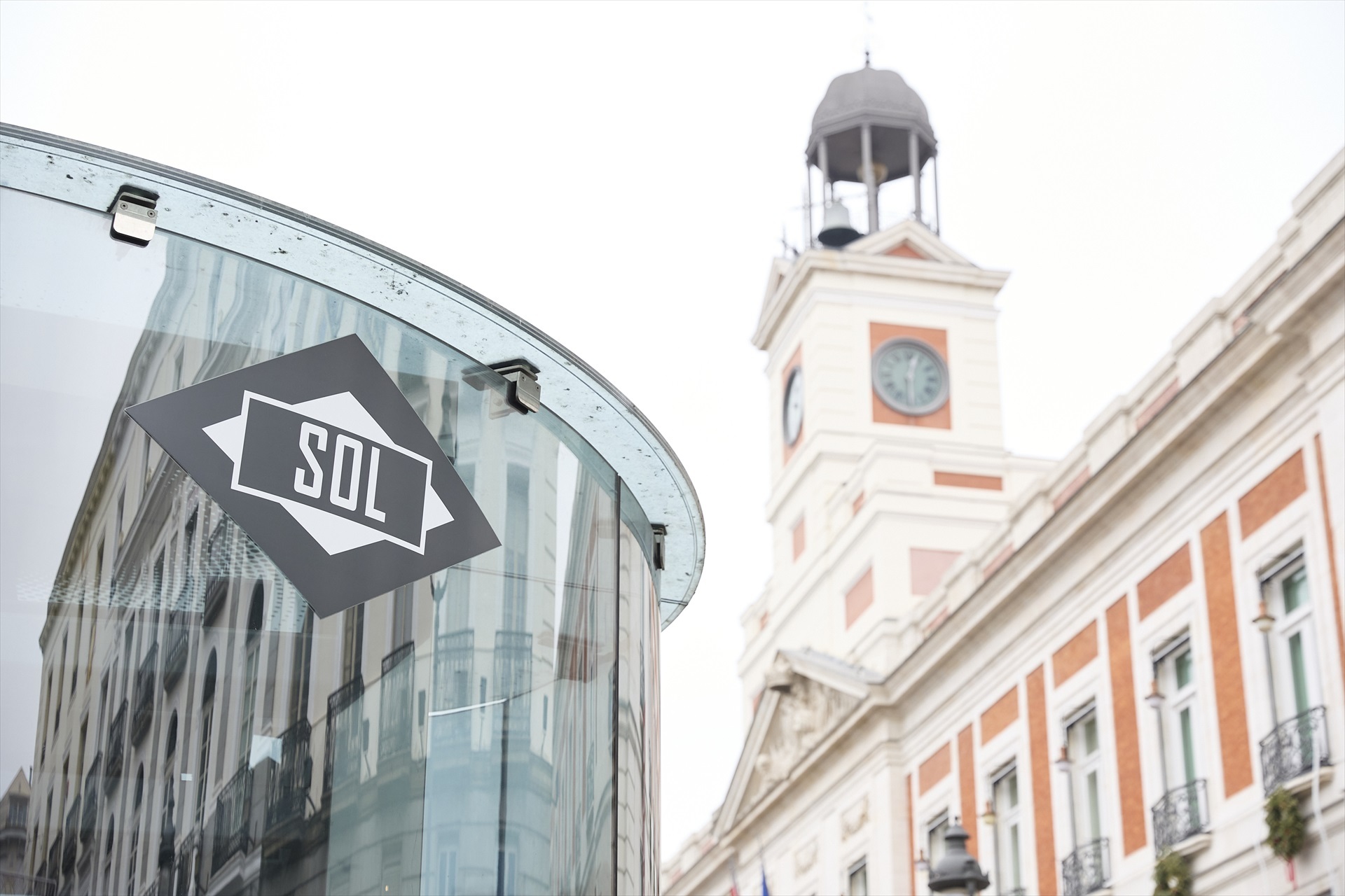 La estación de Metro y Cercanías de Sol cierra la tarde del Viernes Santo por las procesiones
