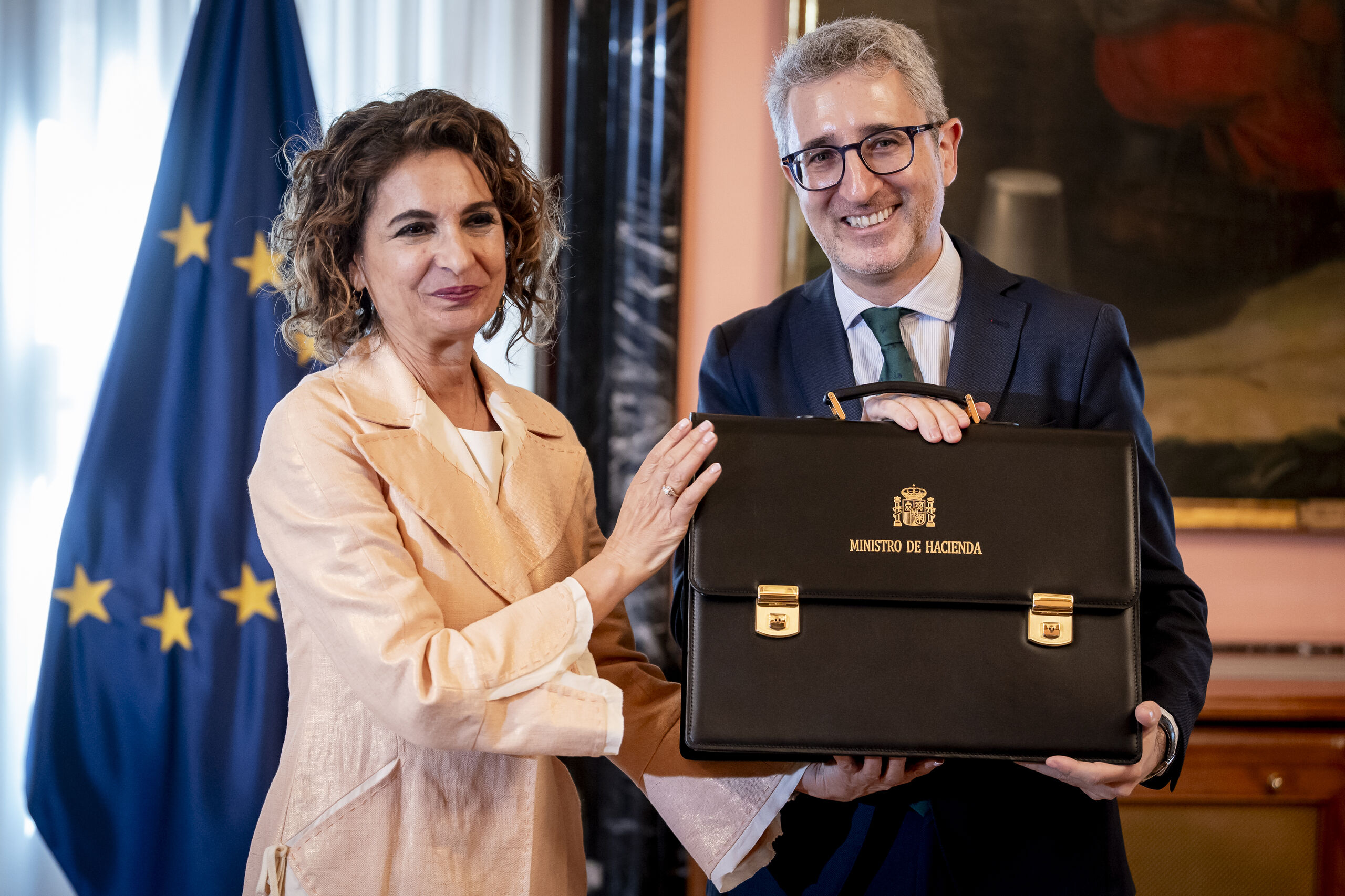 Nuevo varapalo de la Audiencia Nacional a Montero: Hacienda tendrá que devolver 107,5 millones a Orange y Vodafone