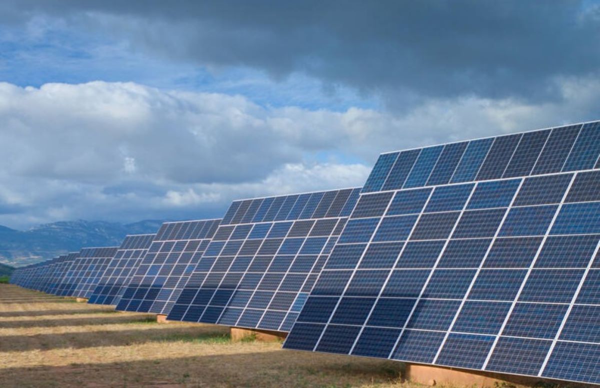 El fiasco de la energía renovable: las baterías sólo cubren 1,5 segundos de la demanda mundial