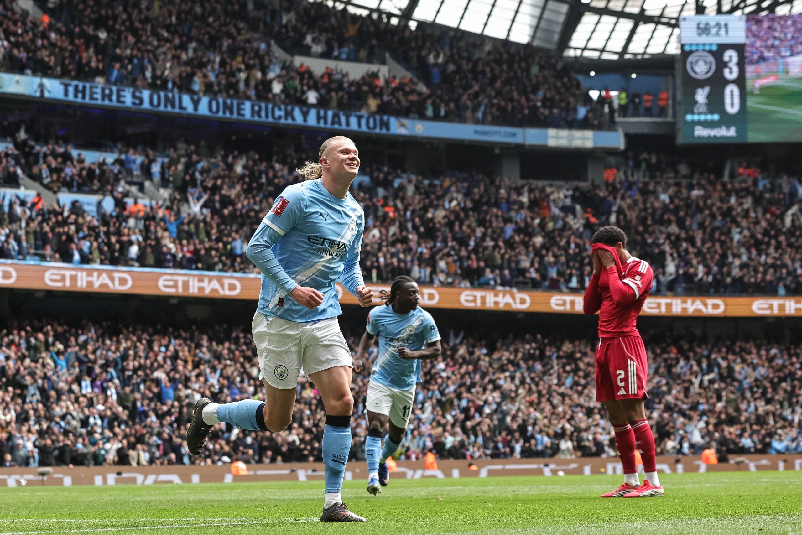 Una 'bestia' llamada Erling Haaland: hat-trick y billete a semifinales