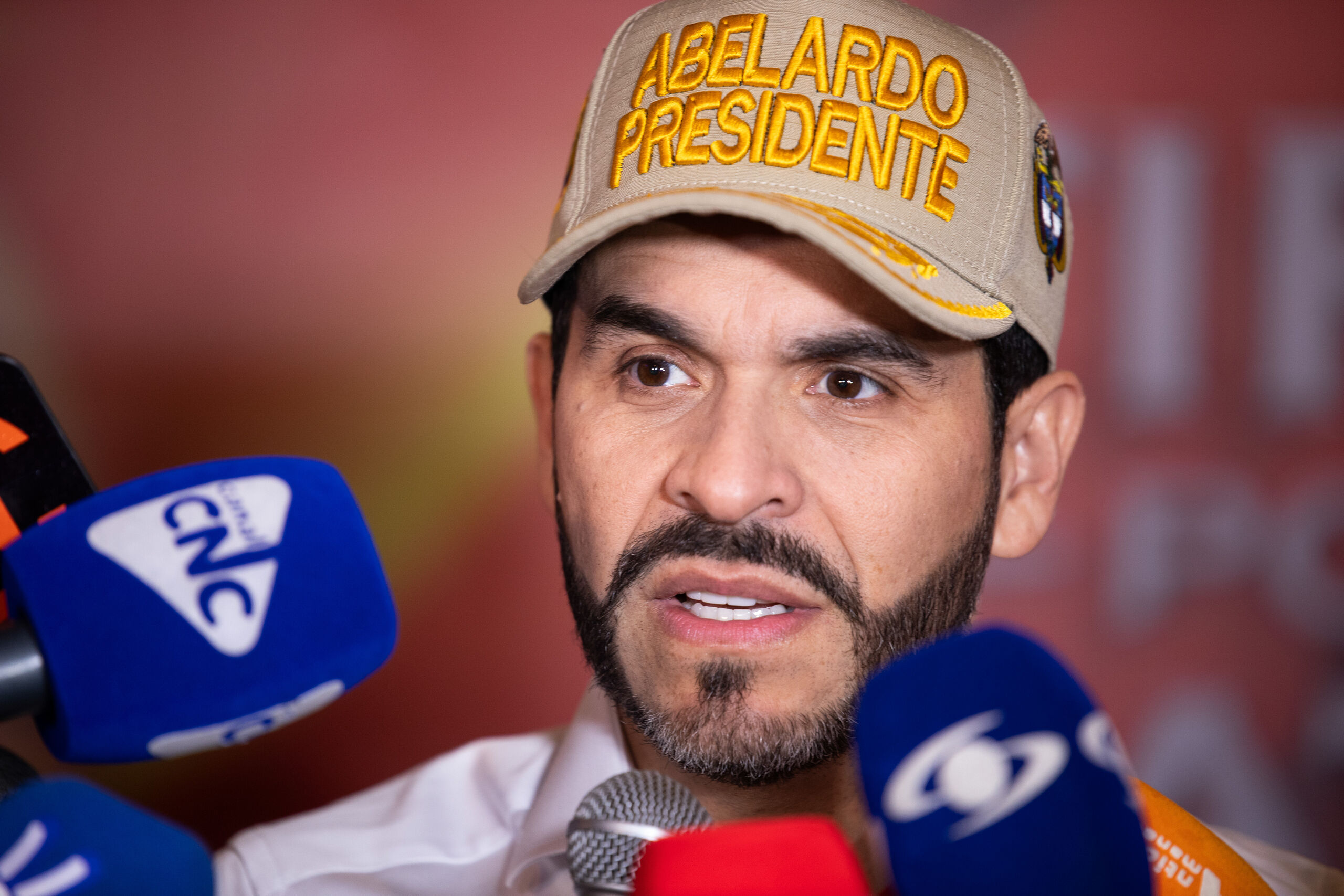 Escándalo en Colombia: acusan a Petro de espiar a un candidato de la derecha