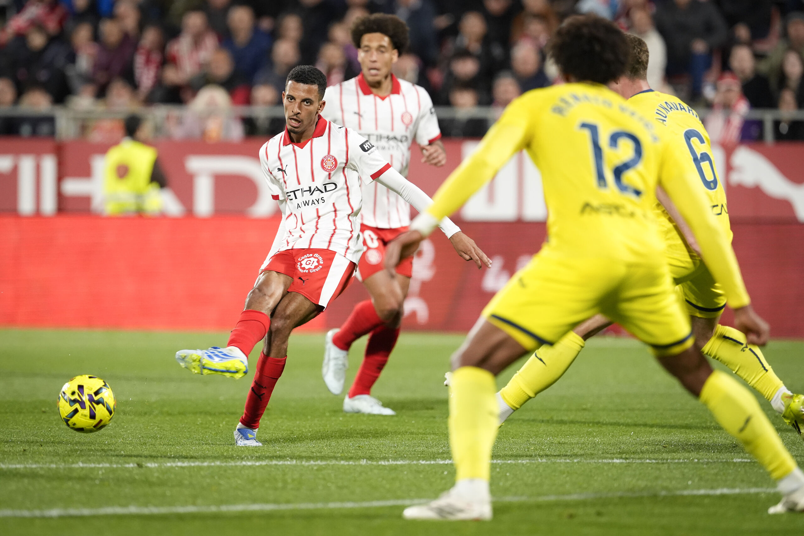 El Girona gana al Villarreal y da un paso de gigante hacia la salvación (1-0)