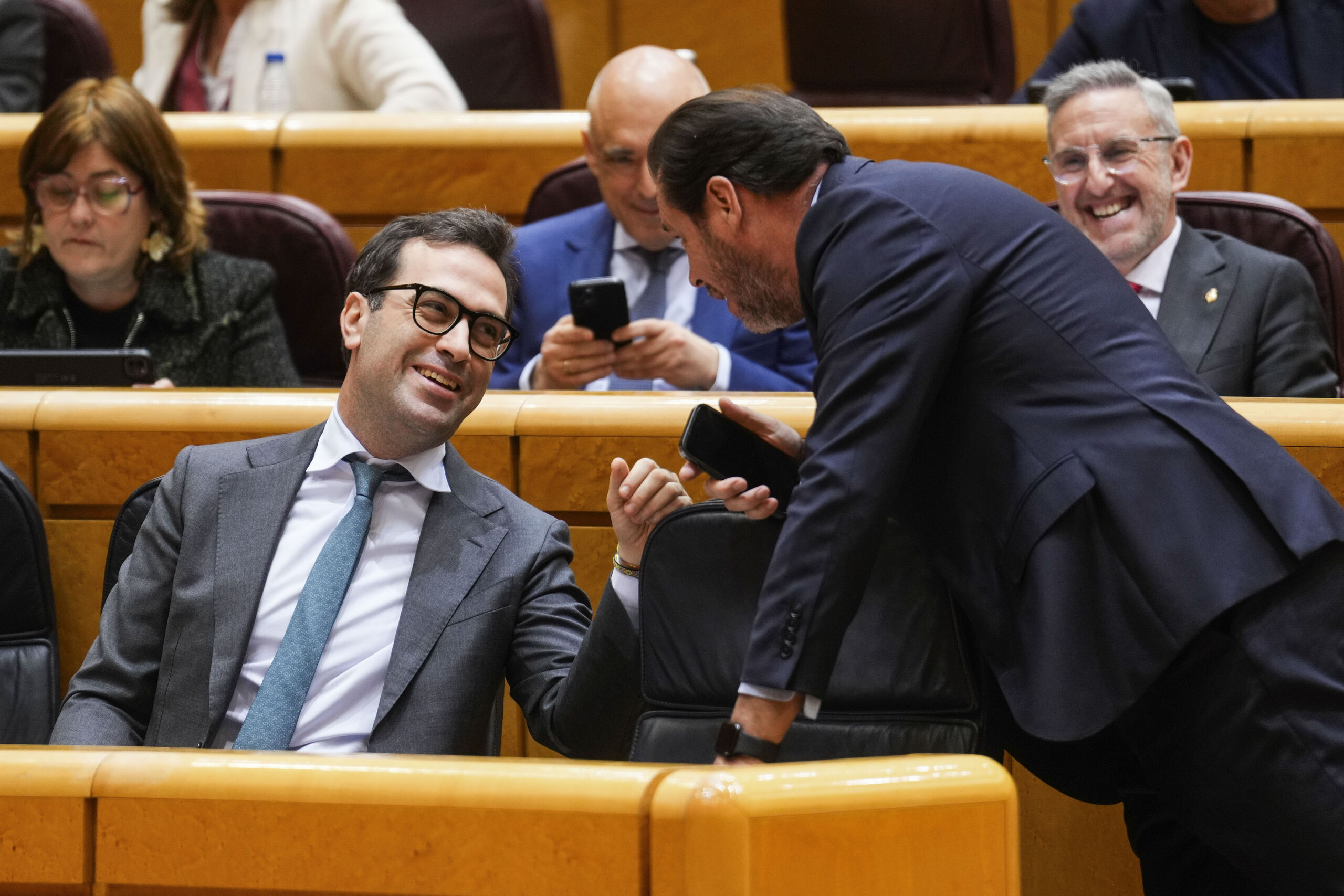 Carlos Cuerpo cursa baja en el que iba a ser su estreno en el Congreso ante Ester Muñoz