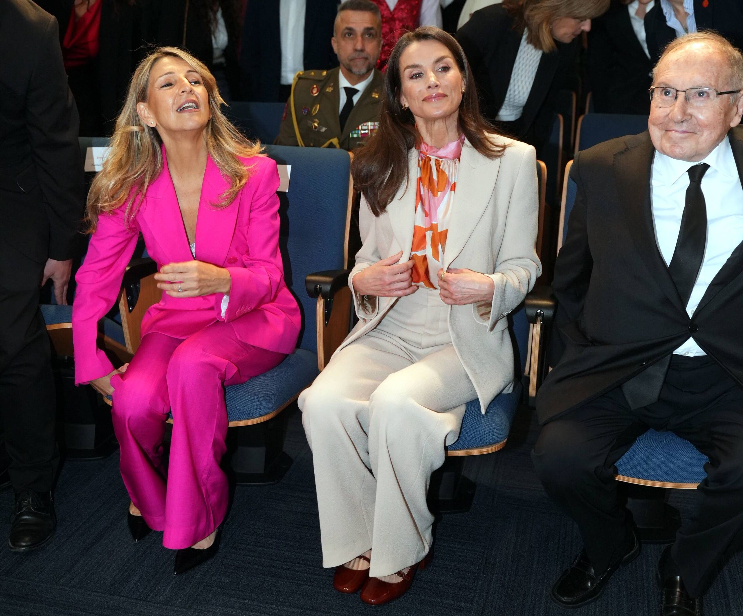 Un Juzgado admite a trámite la demanda de Julio Iglesias contra Yolanda Díaz por acusarle de "abusos sexuales"