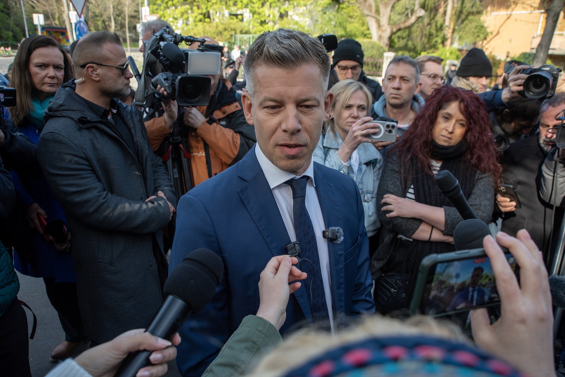 Vuelco histórico en Hungría: el conservador Magyar arrasa y arrebata el poder a Viktor Orbán