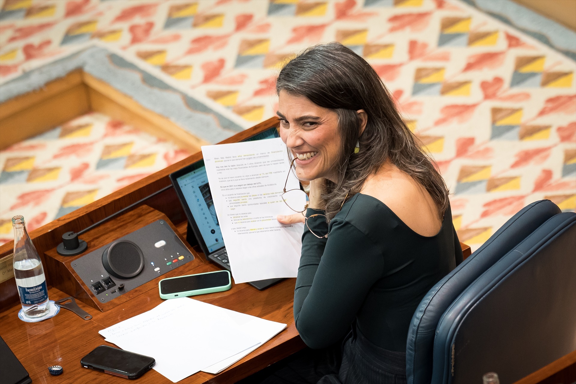 Desolación en Vox y euforia en la ultraizquierda por la victoria del PP húngaro: "Ayuso es la Orban de Chamberí"