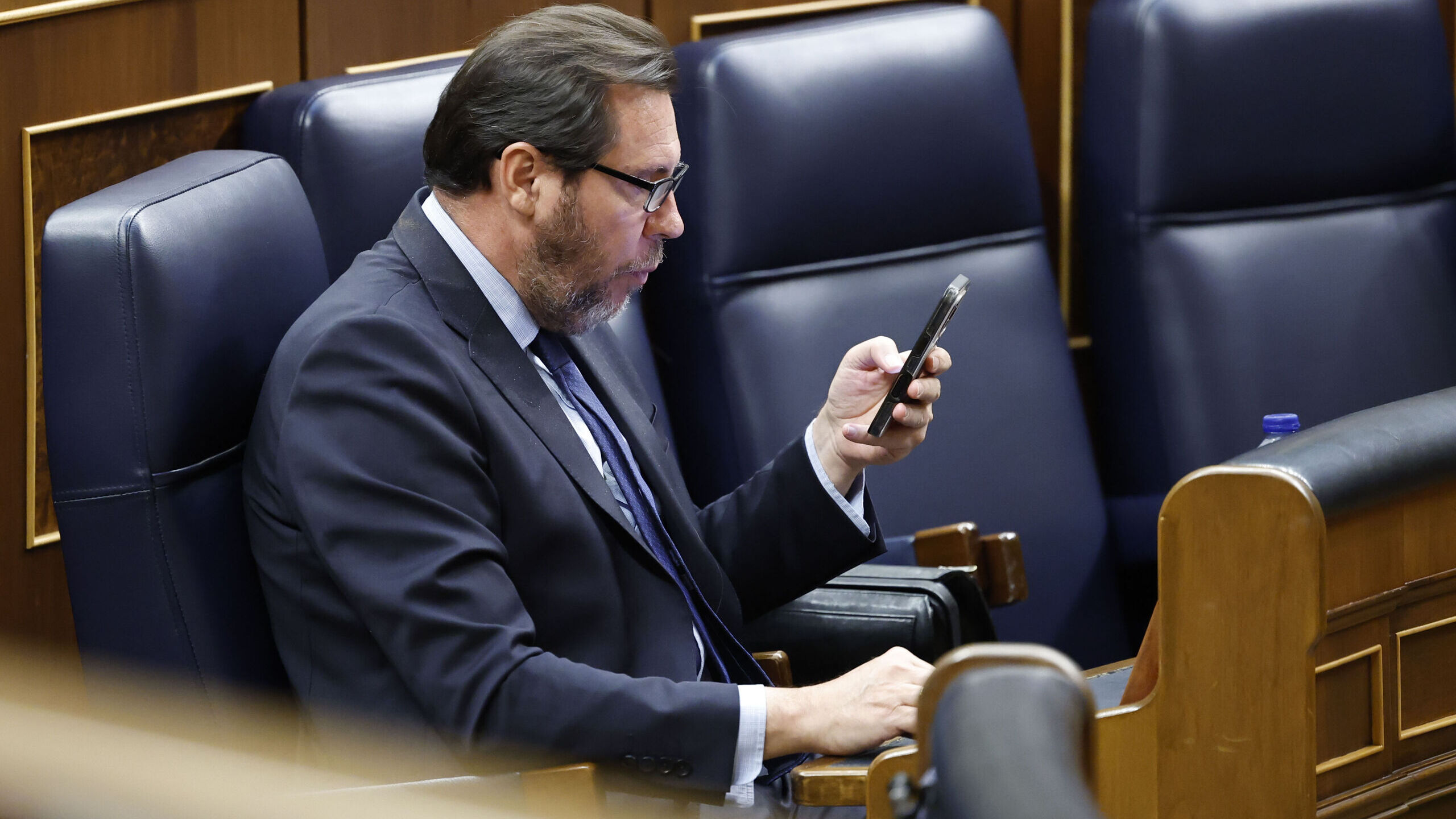 Puente cobijó en una de sus empresas a Juanma Serrano y a un protegido de Koldo