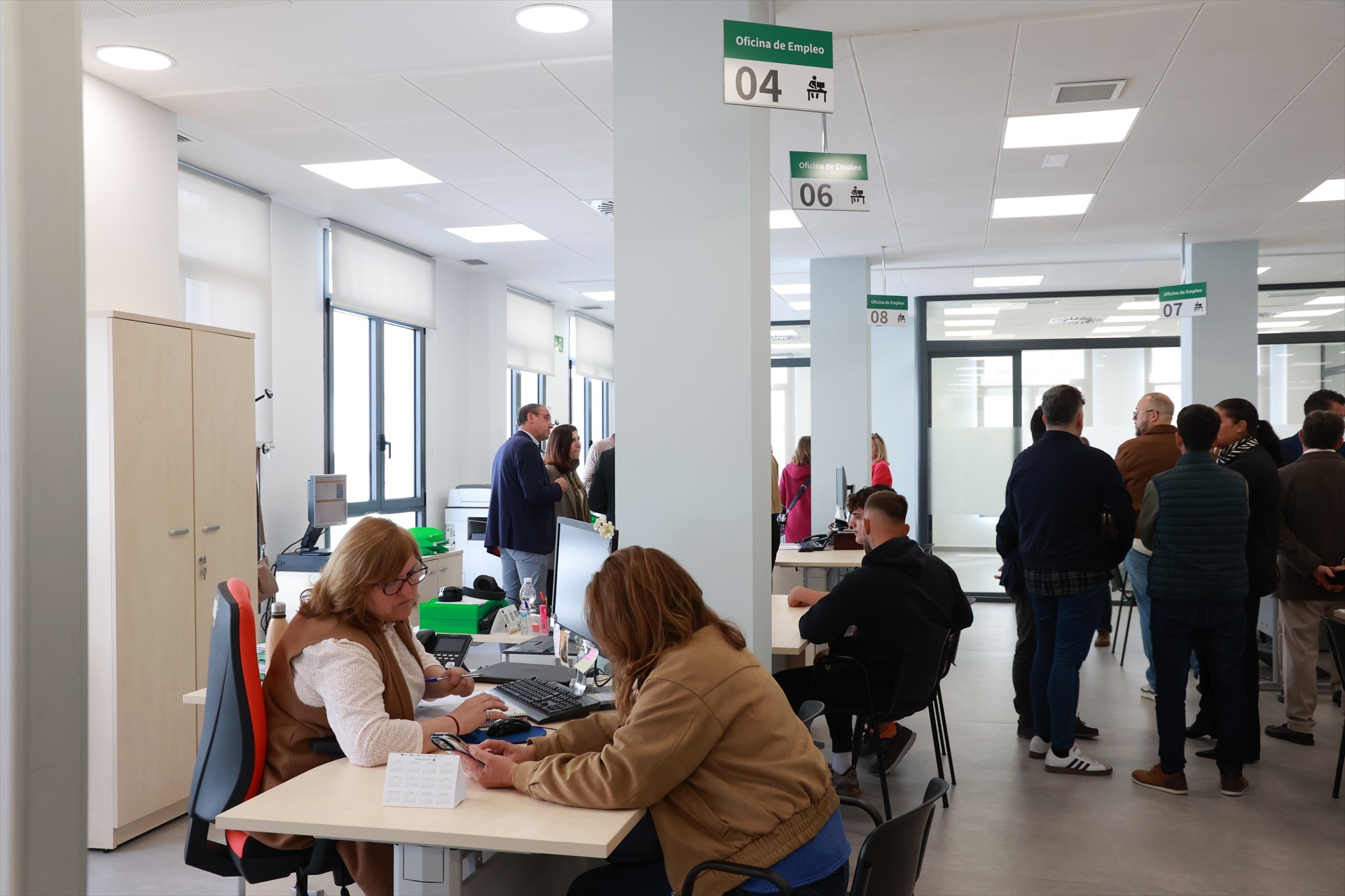 Sánchez dispara un 42,2% el gasto en nóminas públicas hasta los 181.494 millones de euros en 2025