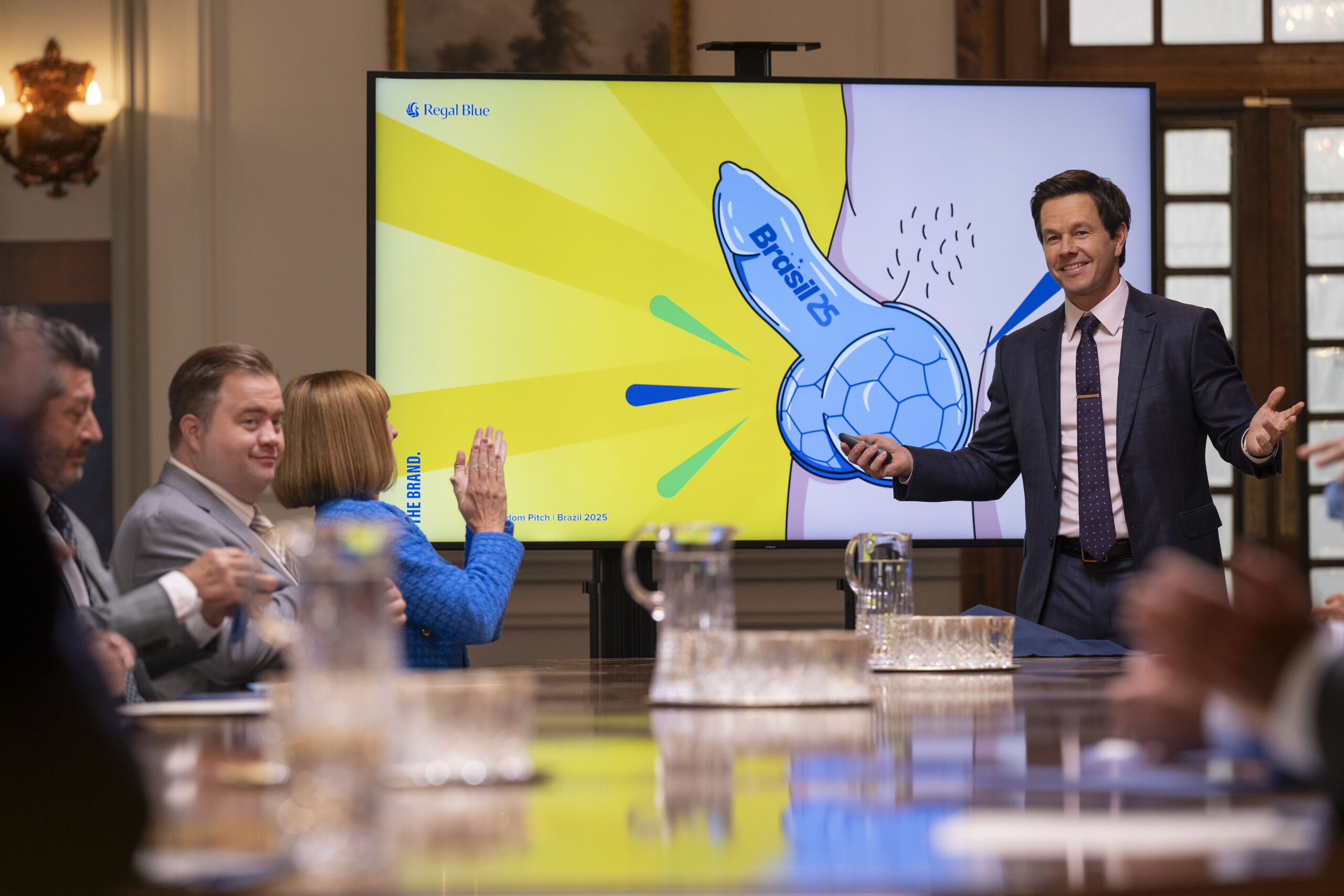 'Balls Up (Con un par)', el surrealista invento sexual que ha desatado la ira de todo Brasil