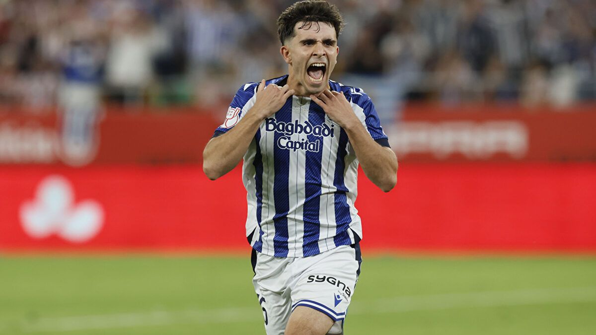 Pablo Marín, el canterano que pasó de recogepelotas a dar la Copa a la Real Sociedad