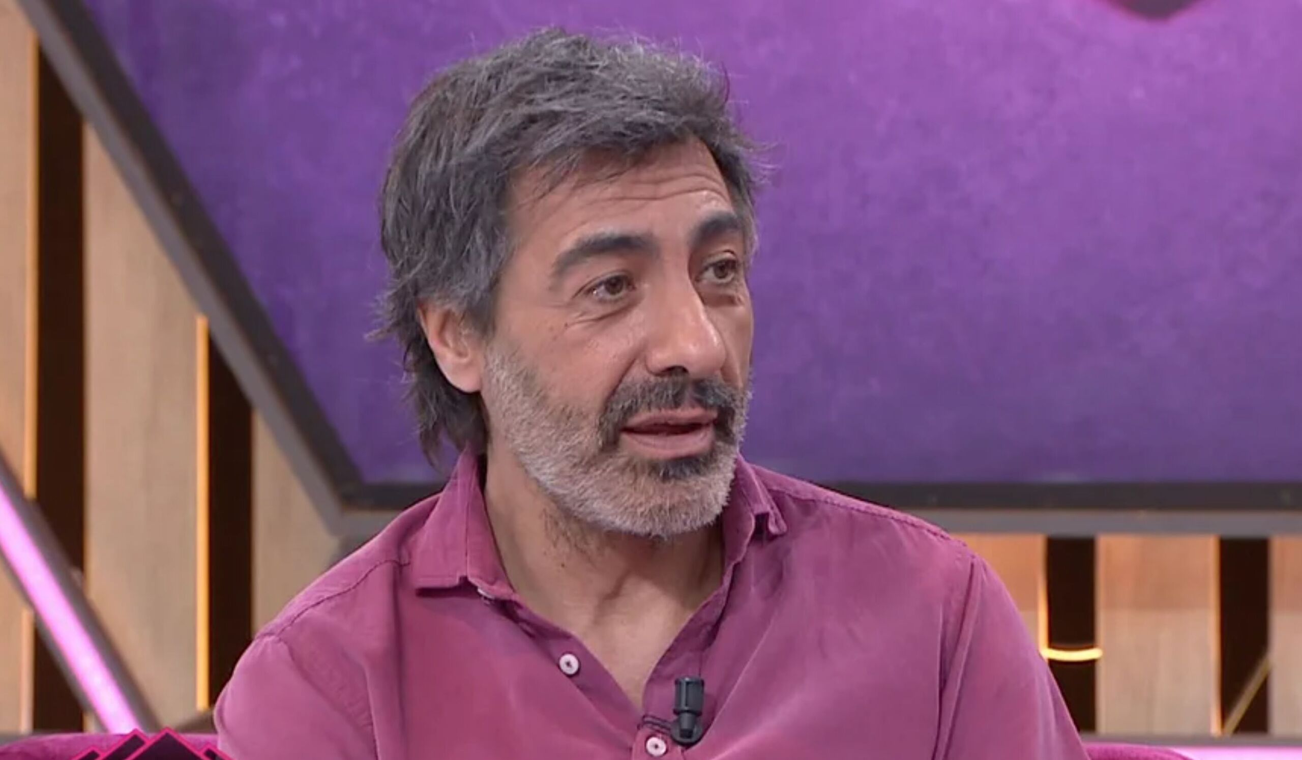 Juan del Val sale en defensa de Sabina y destroza a Almodóvar: "Era un genio, pero ya no"