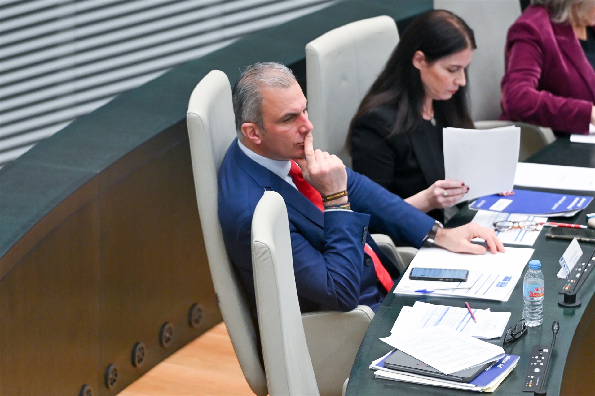 Cibeles da un plazo de cinco días a Vox para que acredite la expulsión y Ortega y los orteguistas anuncian una demanda