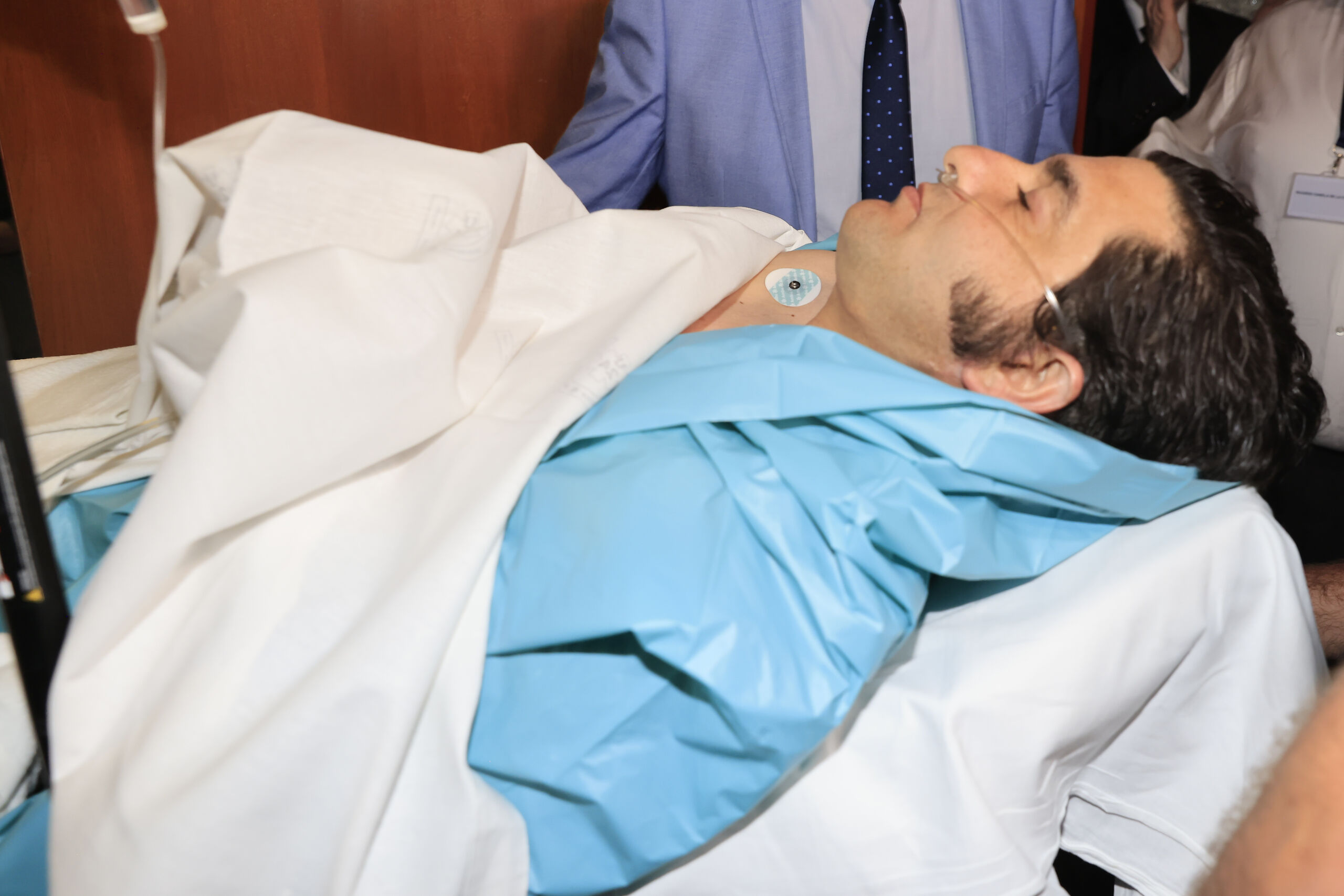 Morante pasa la noche estable en la UCI y reconoce que pasó "muchísimo miedo" tras la cornada