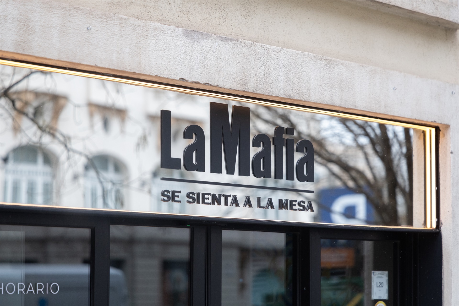 Italia logra cambiar en España el nombre de 'La Mafia se sienta a la mesa': así se llamará a partir de ahora