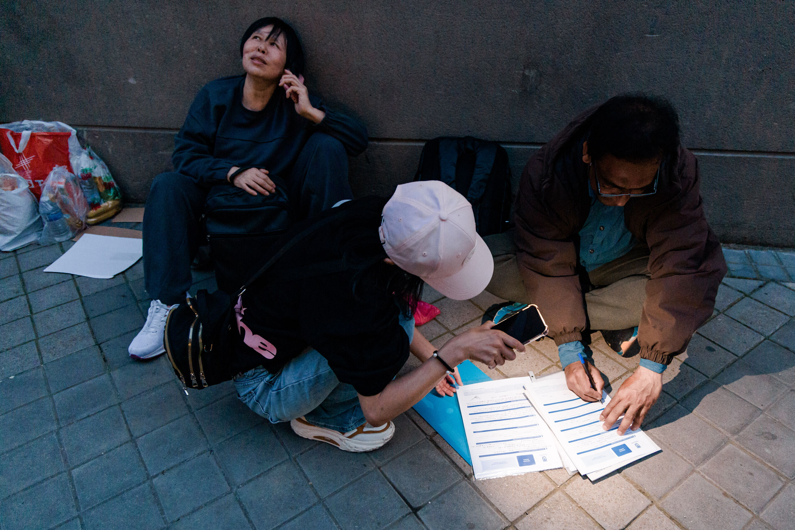 De inmigrantes a pensionistas: casi 400.000 extranjeros empezarán a jubilarse en los próximos años