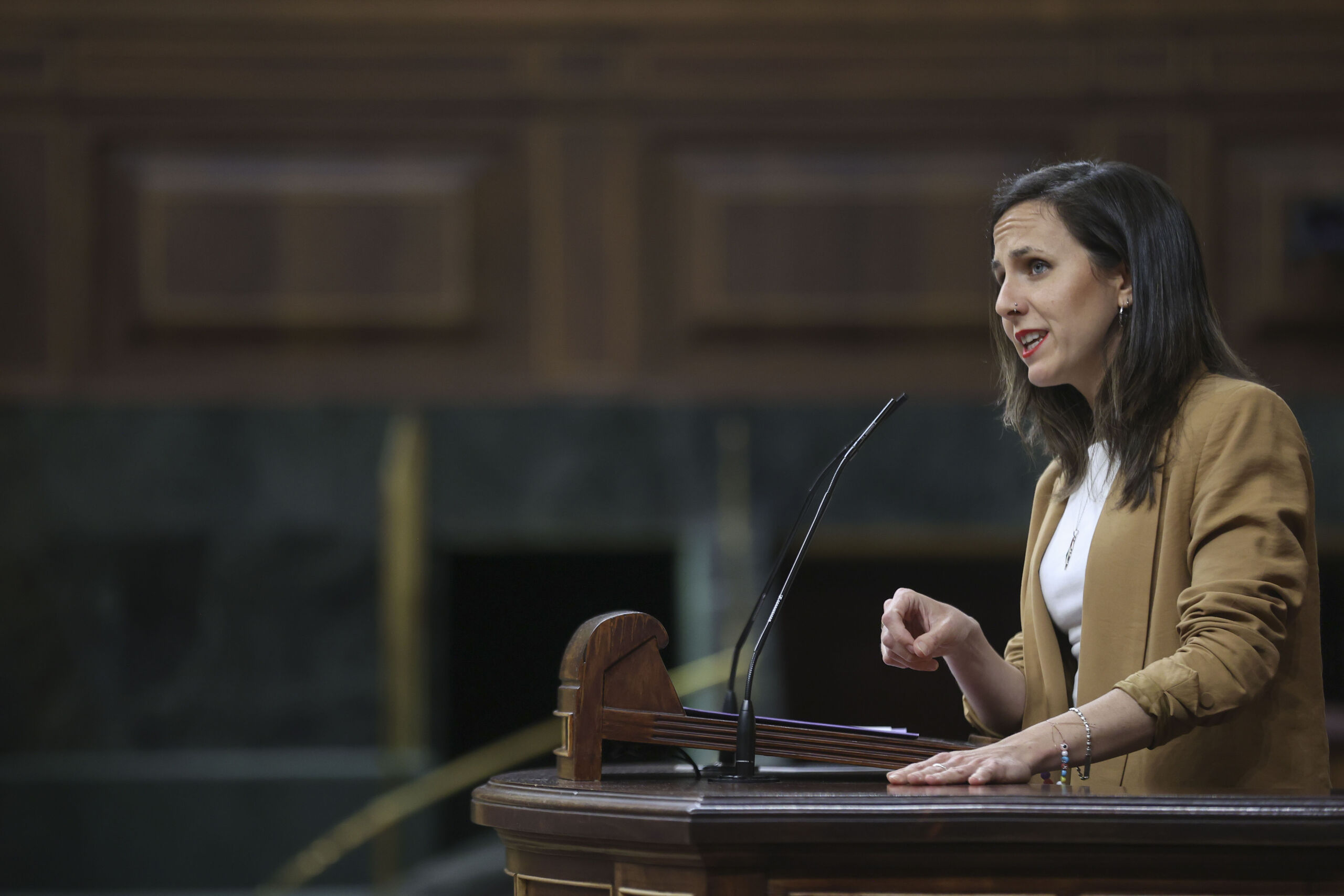 Nuevo choque en el Gobierno: el PSOE tumba el referéndum para salir de la OTAN que exigía Podemos
