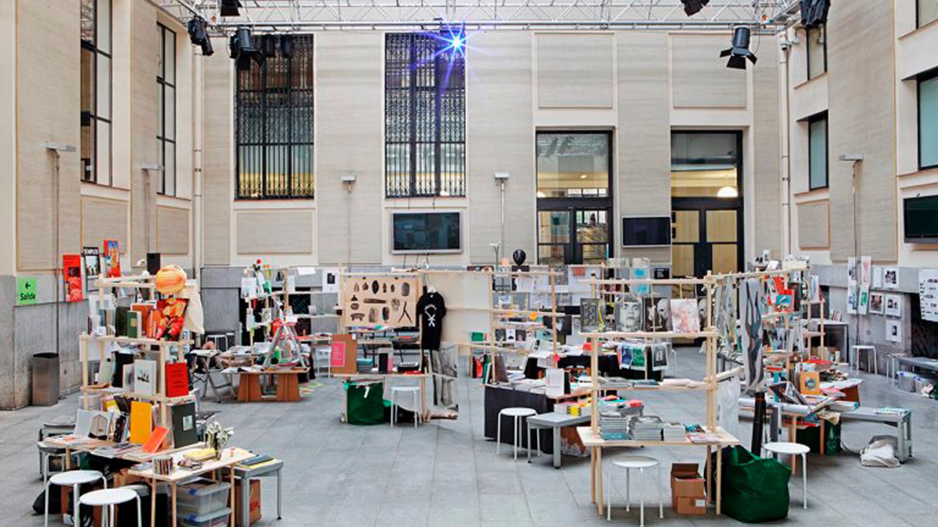 Editores internacionales, talleres y música sin parar llenan La Casa Encendida con Libros Mutantes 2026