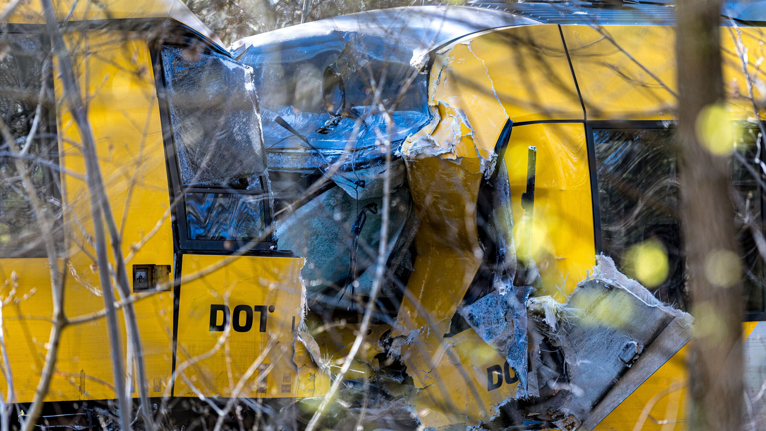 Al menos 17 heridos, cuatro de ellos críticos, tras un choque frontal de trenes en Dinamarca