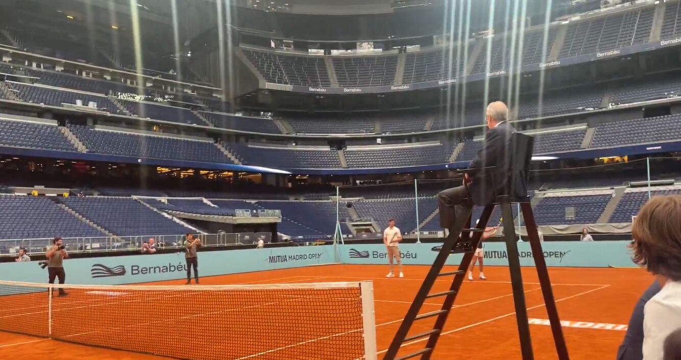 Rafa Nadal y Courtois vs Sinner y Bellingham con Florentino de juez de silla: así fue el peloteo en el Bernabéu