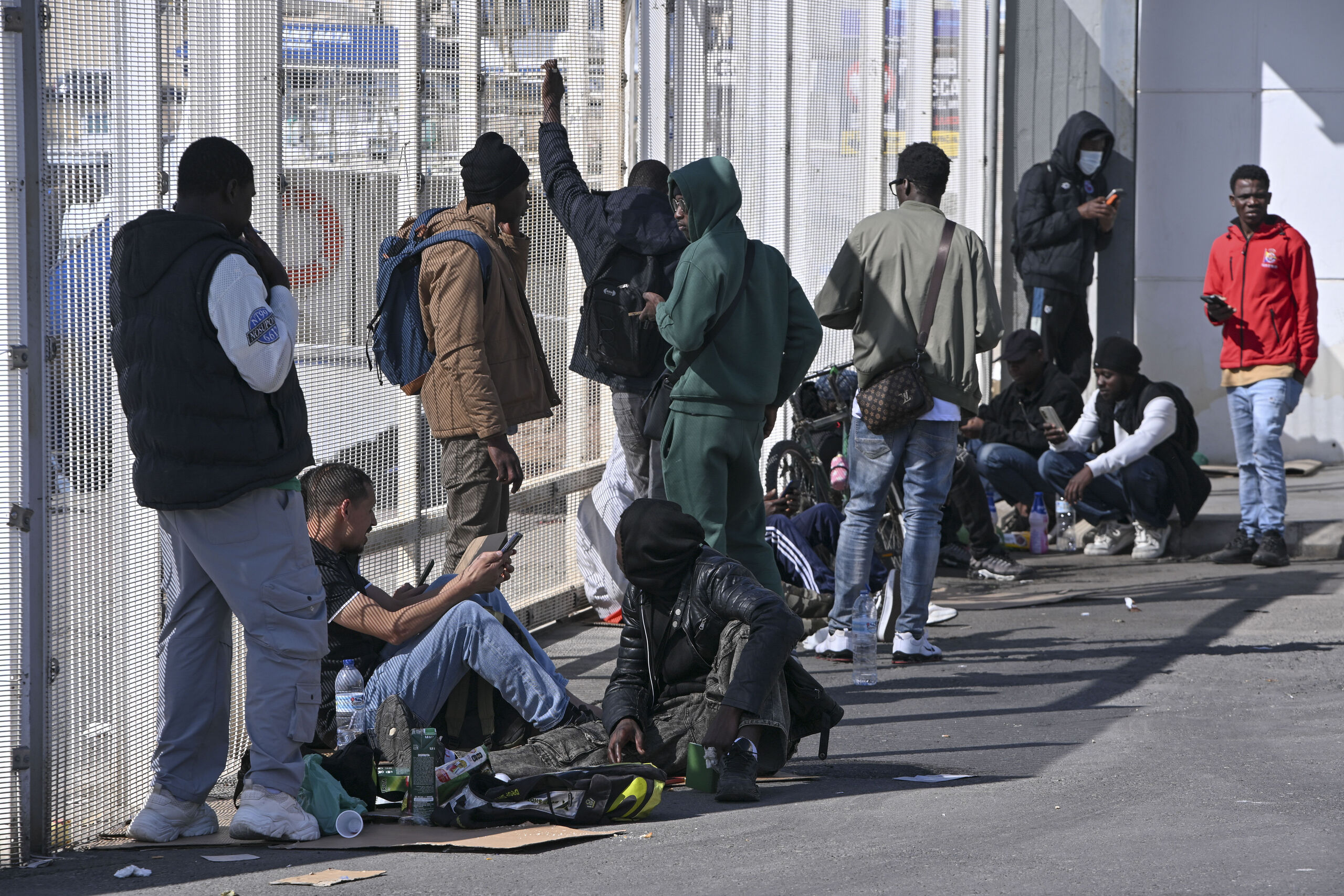 Encuestas internas del PP revelan un amplio respaldo entre los votantes del PSOE a la 'prioridad nacional'