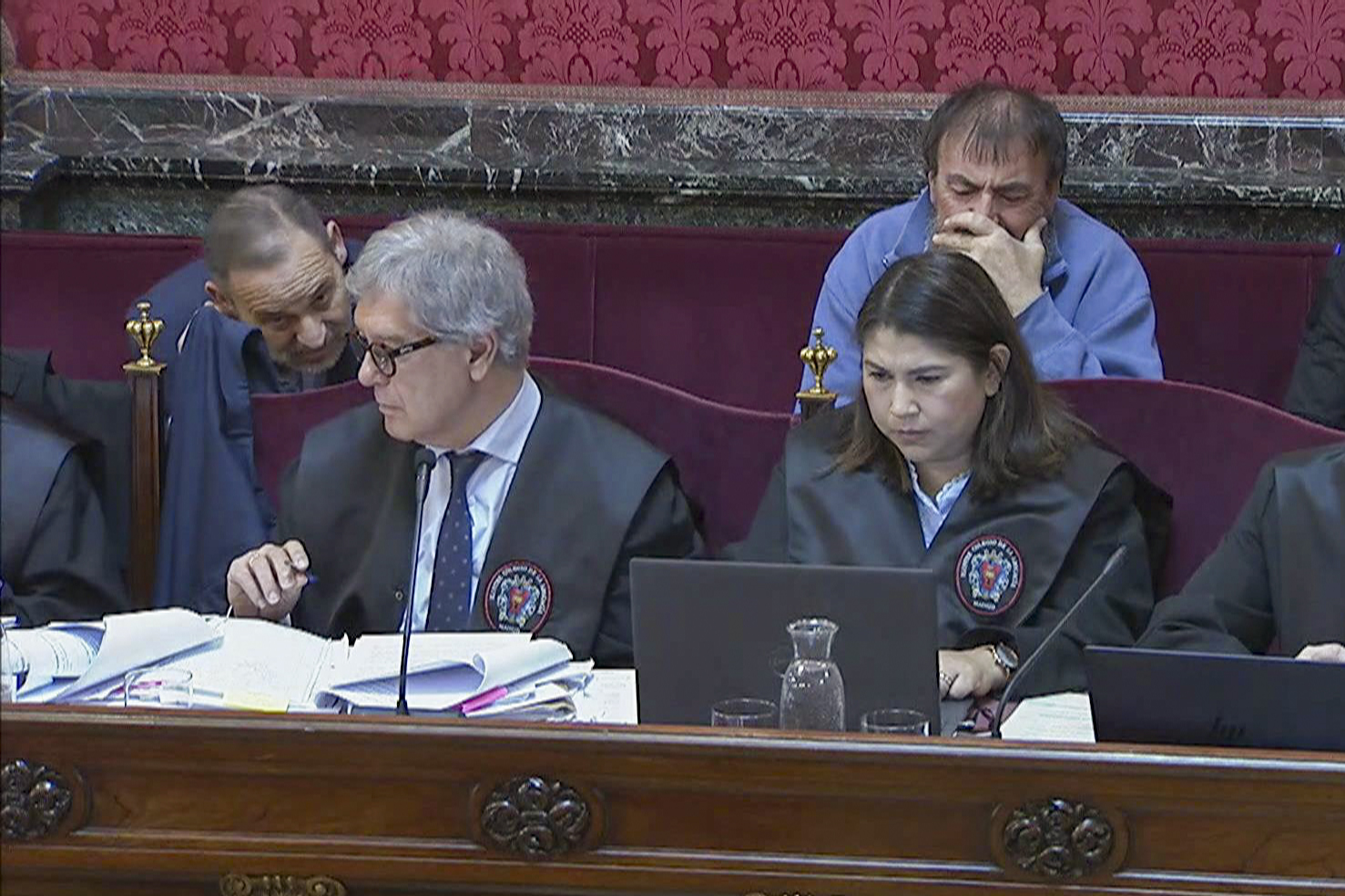 La UCO acredita 387.000 euros en efectivo sin justificar en el entorno de Koldo: "Con él asumían gastos de Ábalos"